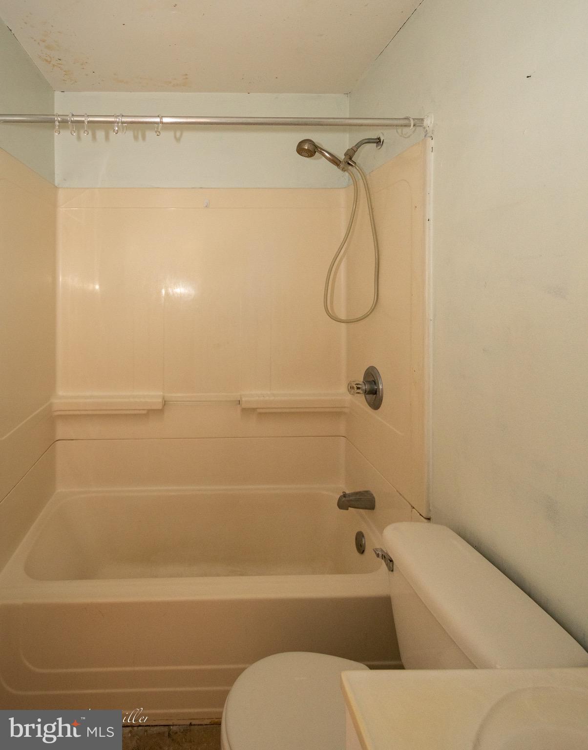 BUTCHER'S HILL - Residential Lease