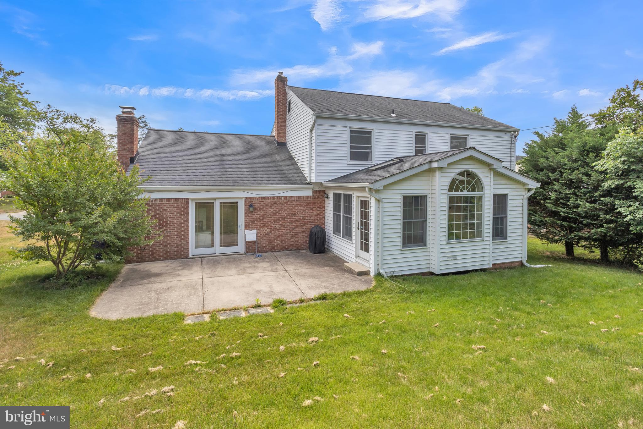 FOX HILLS - Residential Lease