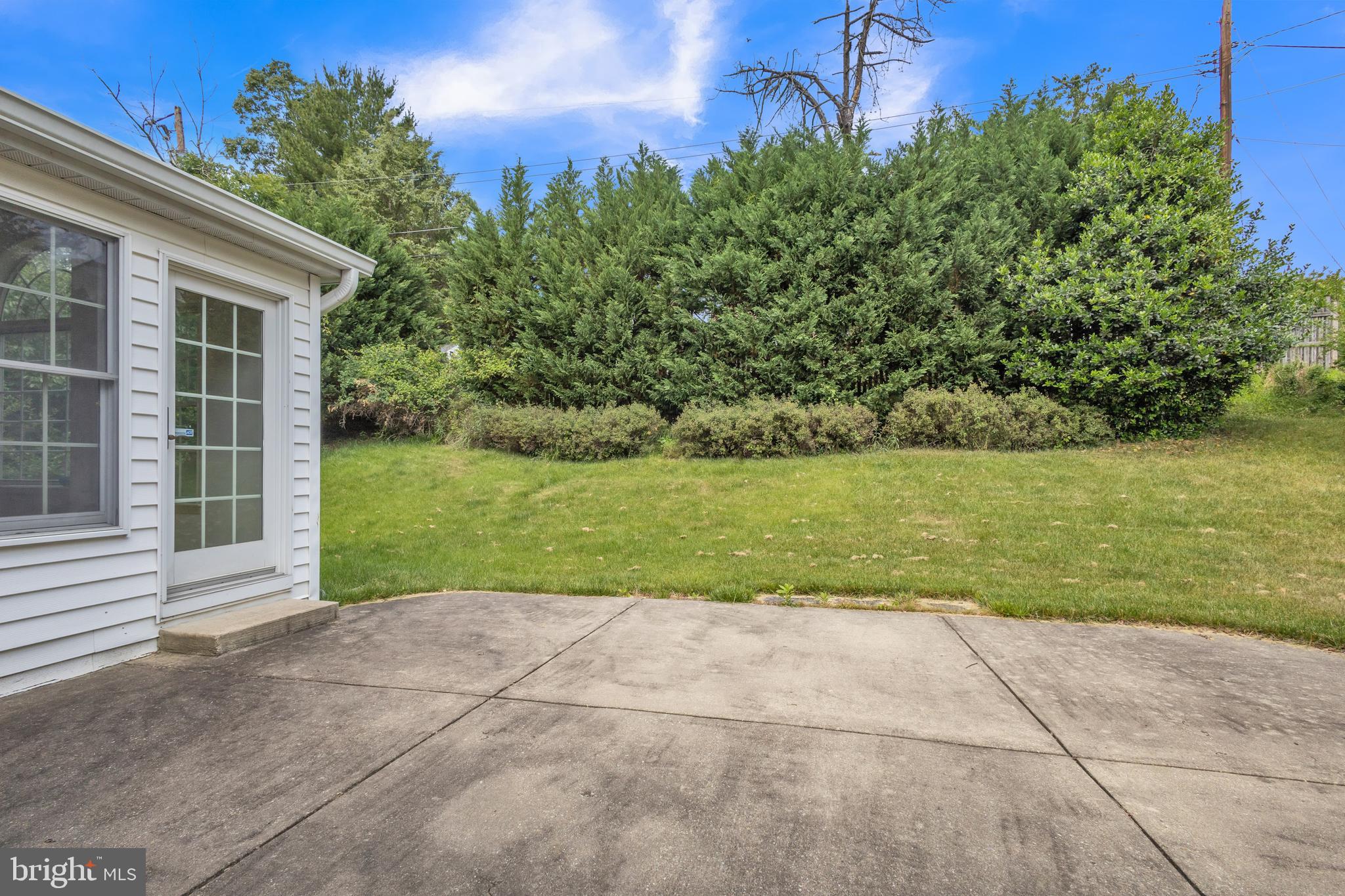 FOX HILLS - Residential Lease