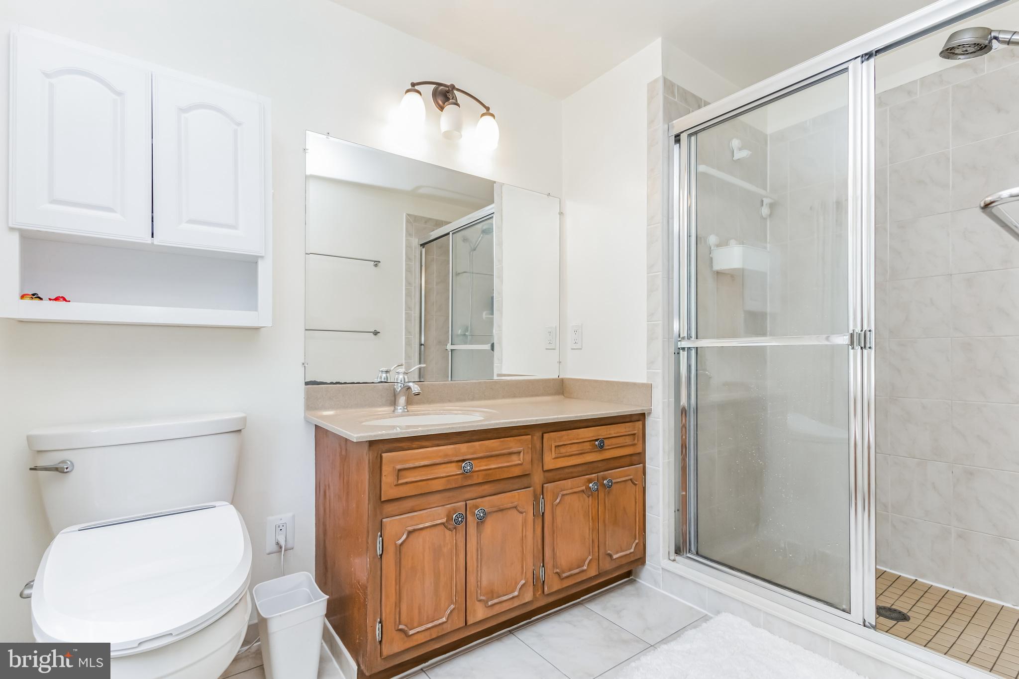 FOX HILLS - Residential Lease