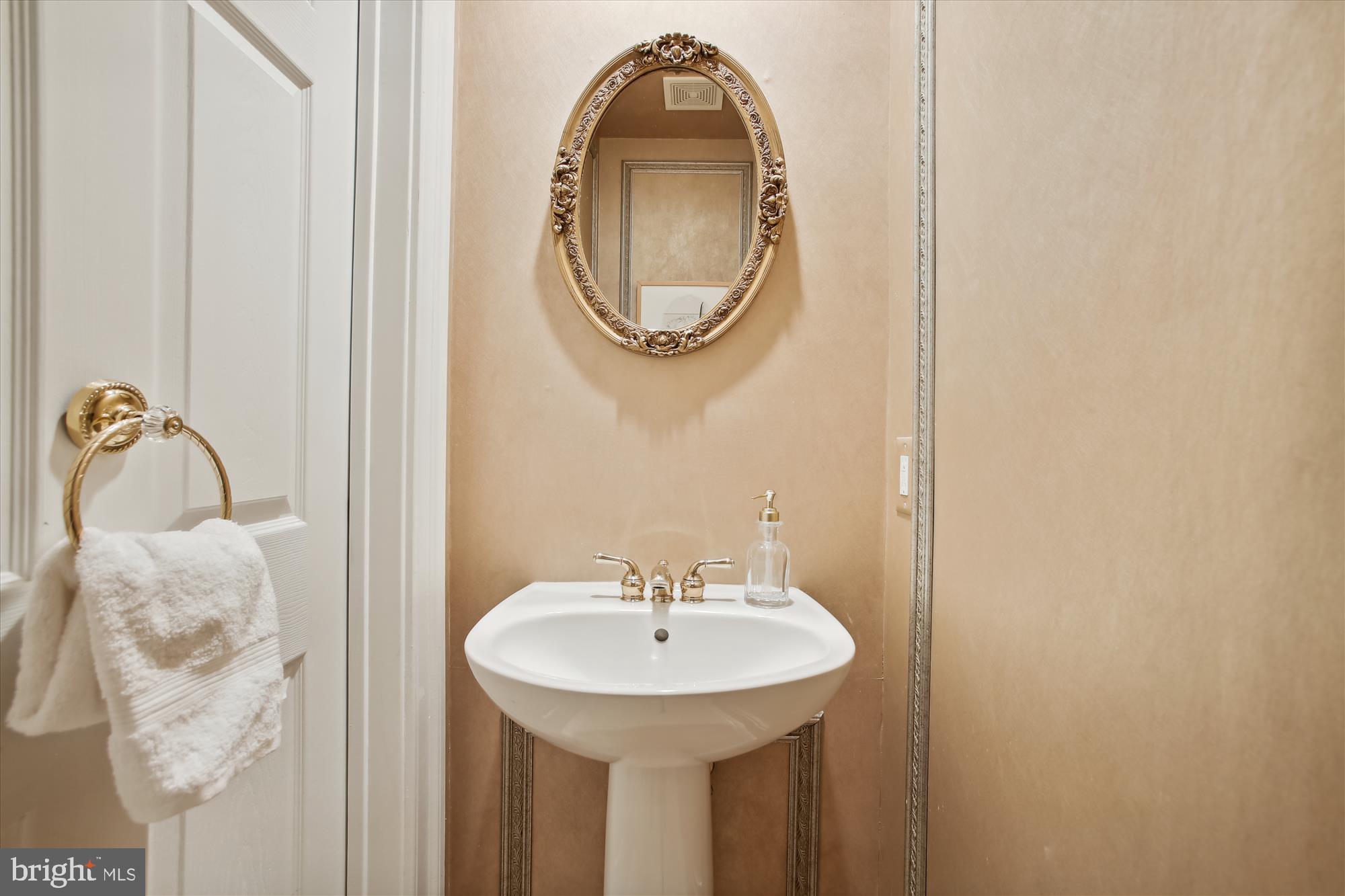 FORDS LANDING - Residential