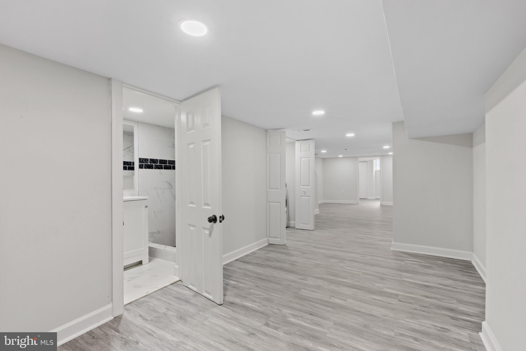 HIGHLANDTOWN - Residential