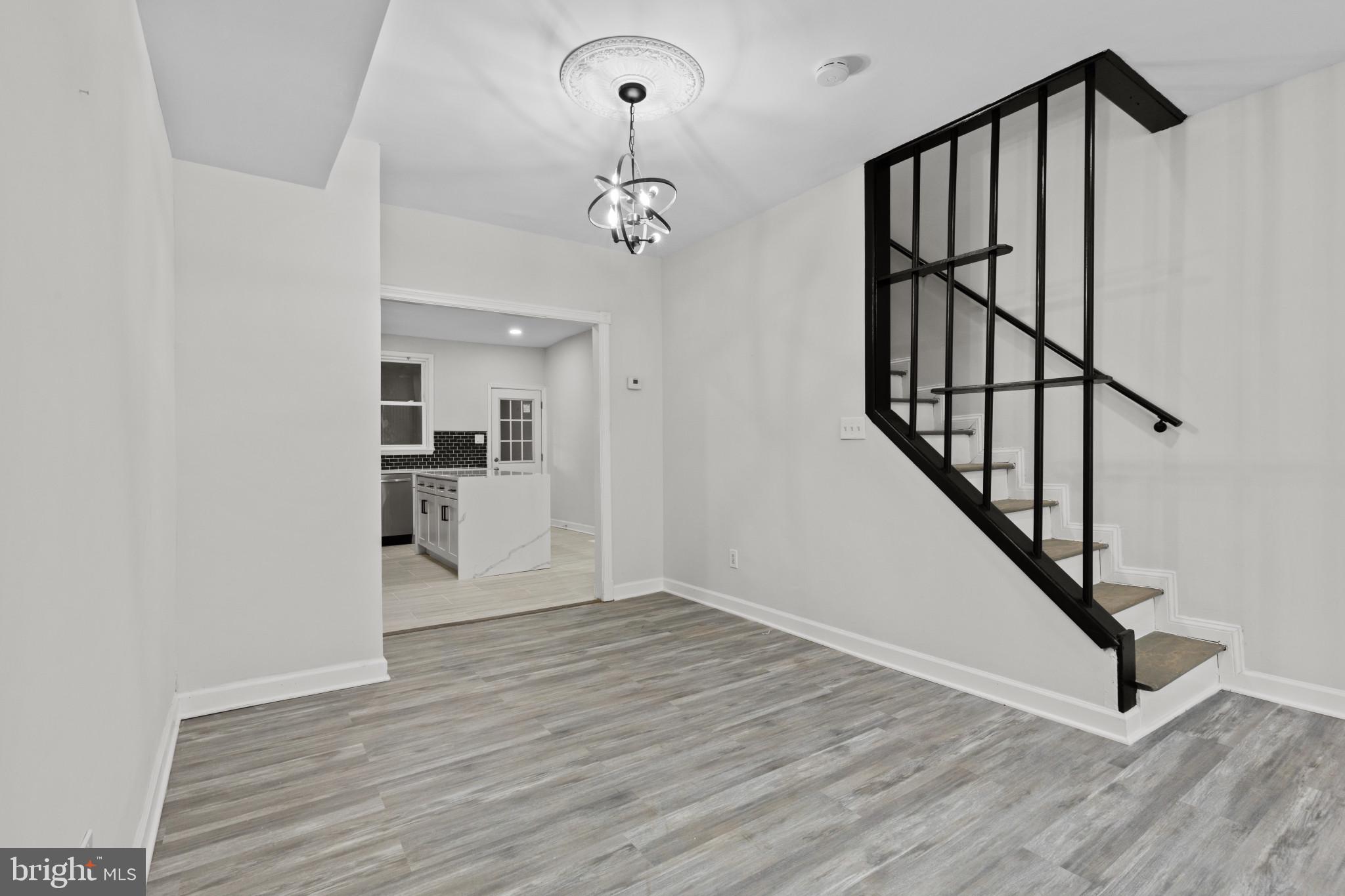 HIGHLANDTOWN - Residential