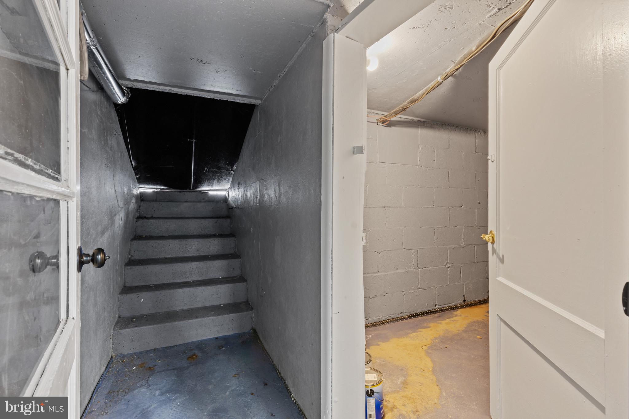 HIGHLANDTOWN - Residential