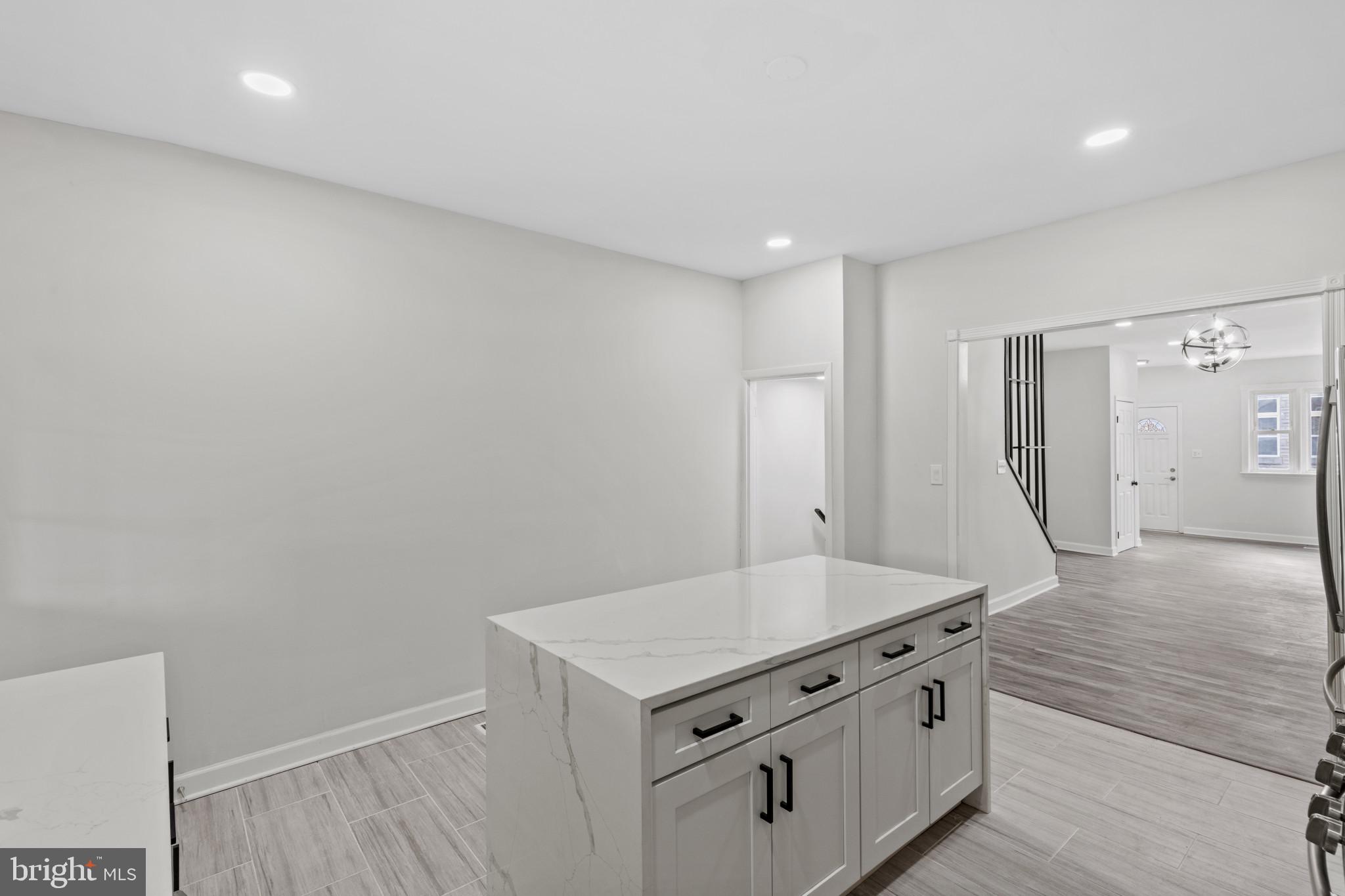 HIGHLANDTOWN - Residential