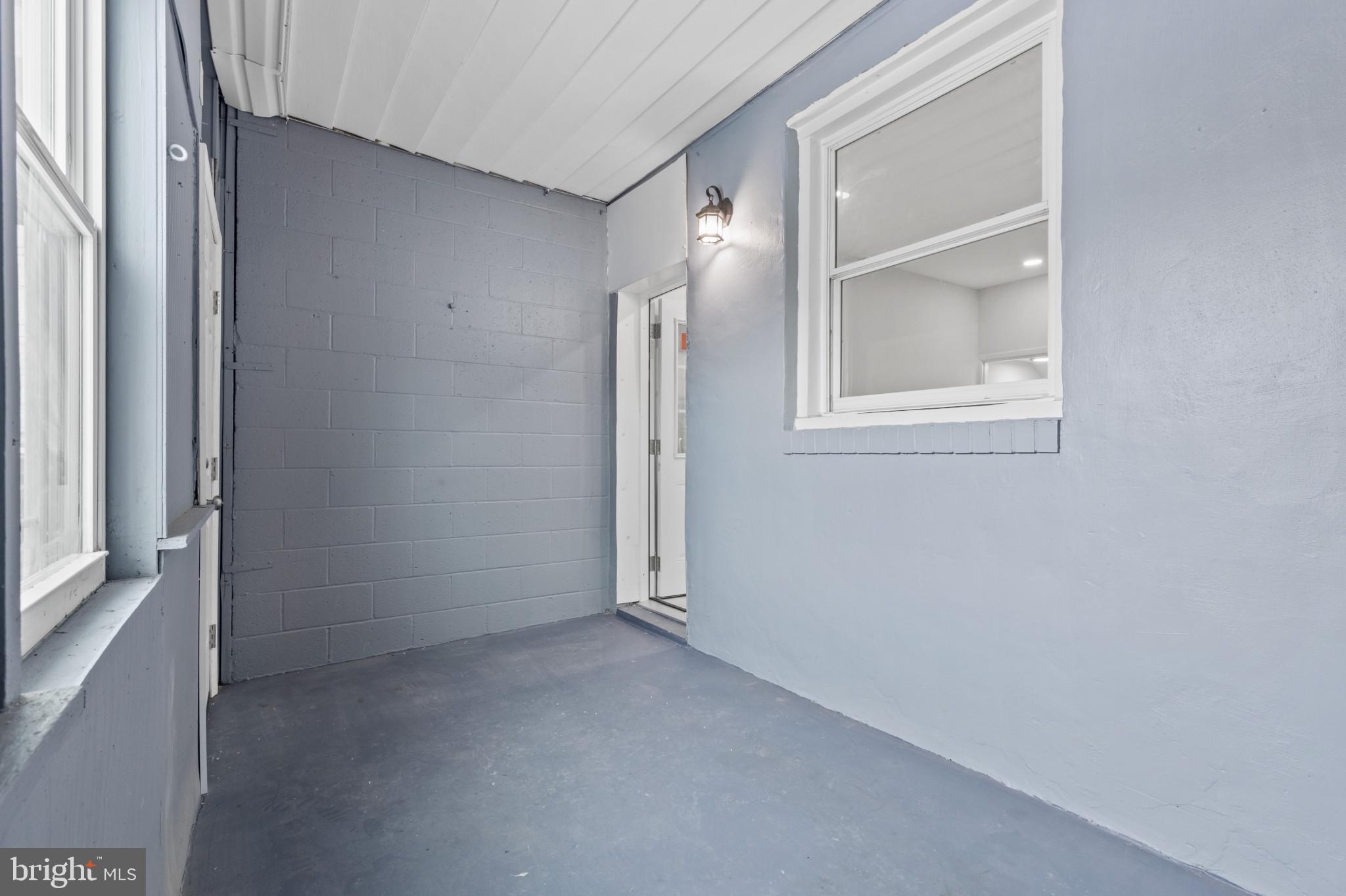 HIGHLANDTOWN - Residential