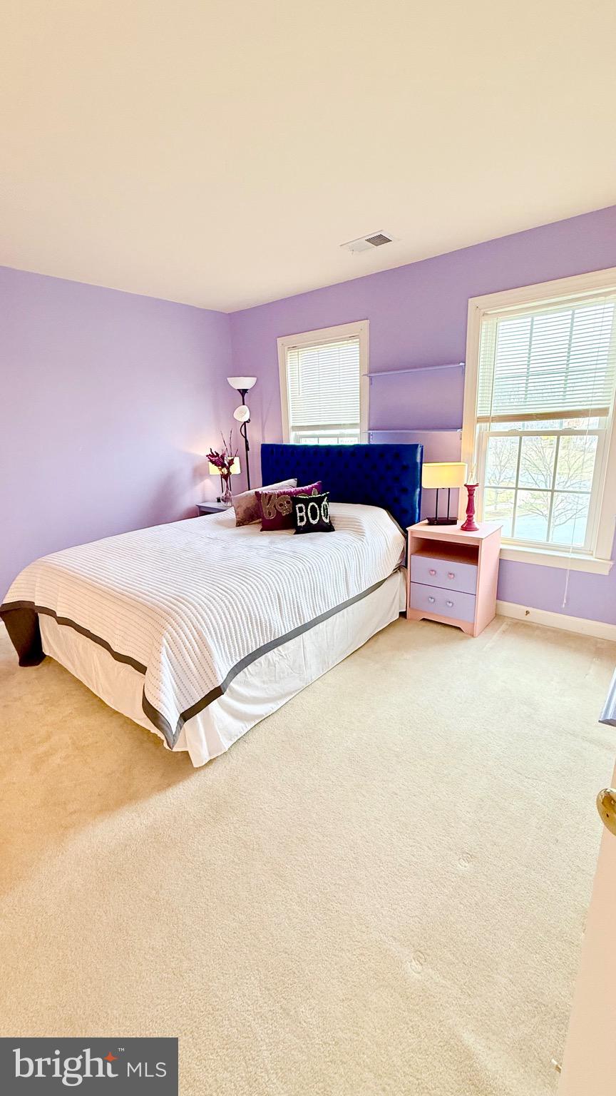 WASHINGTON OVERLOOK - Residential