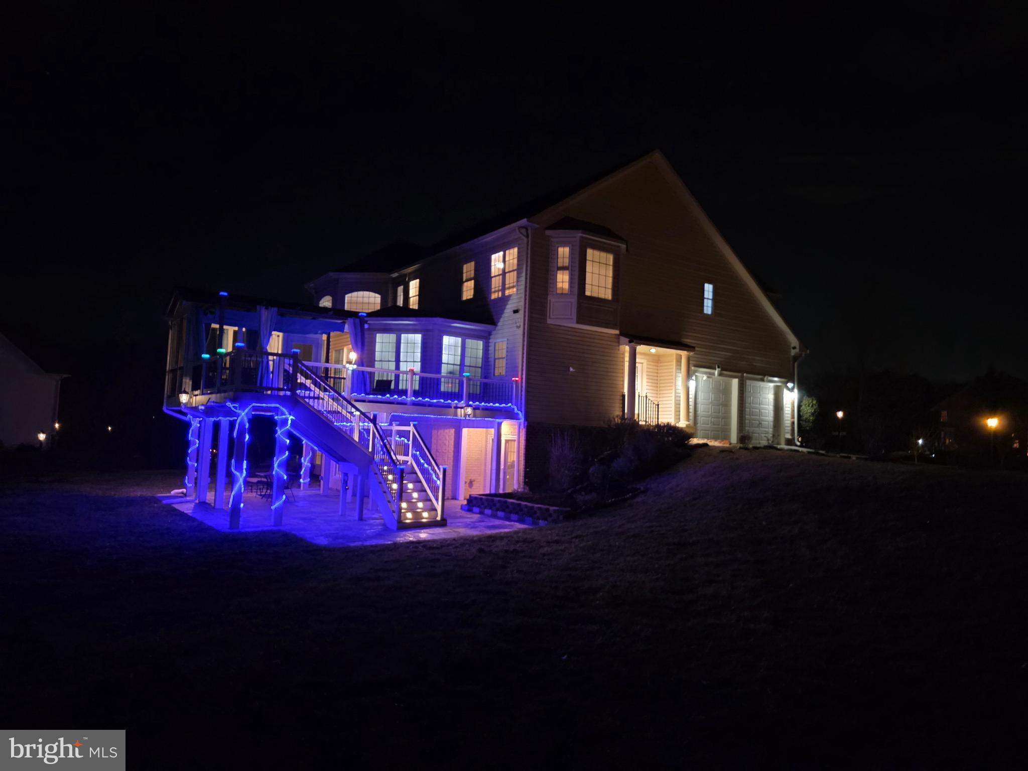 WASHINGTON OVERLOOK - Residential