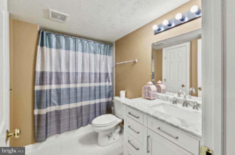 WASHINGTON OVERLOOK - Residential