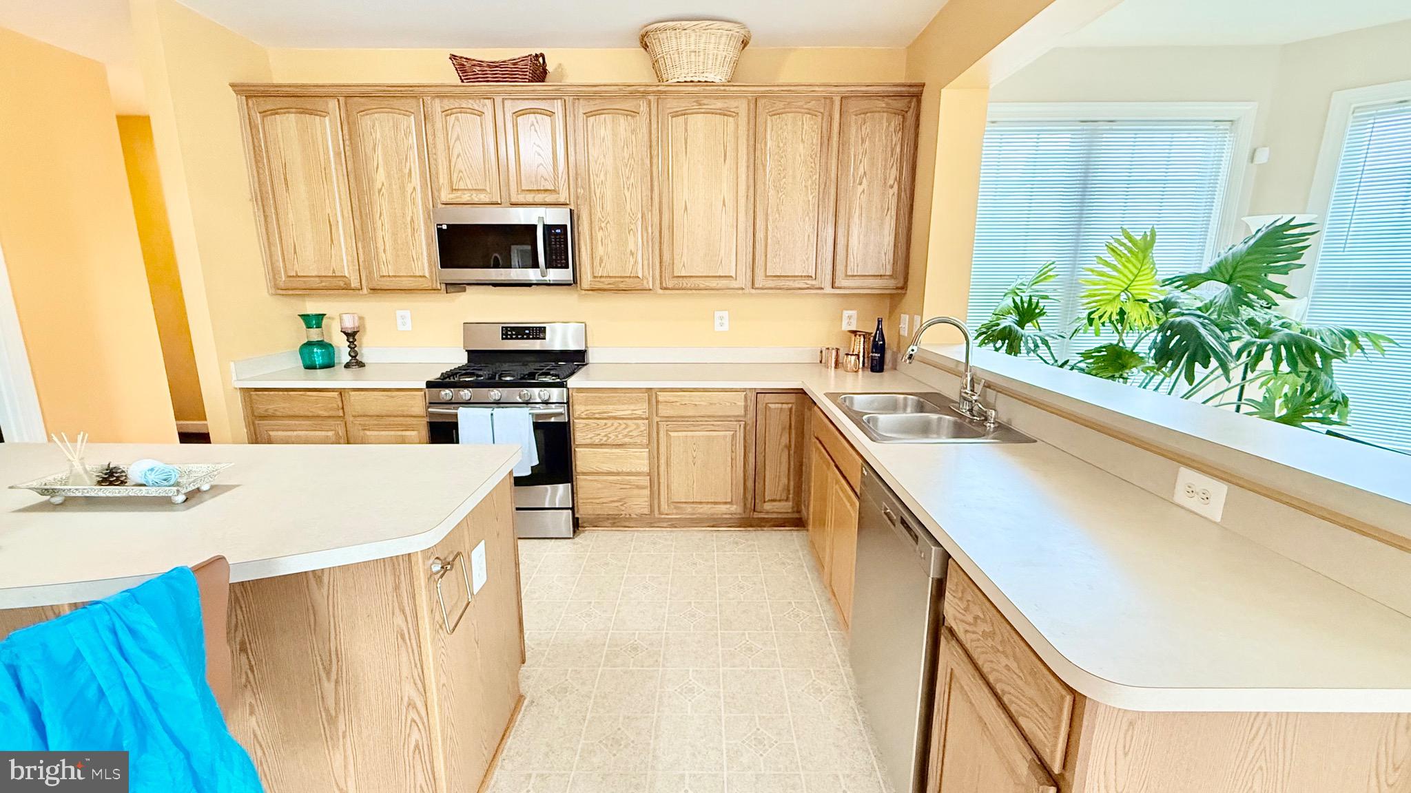 WASHINGTON OVERLOOK - Residential