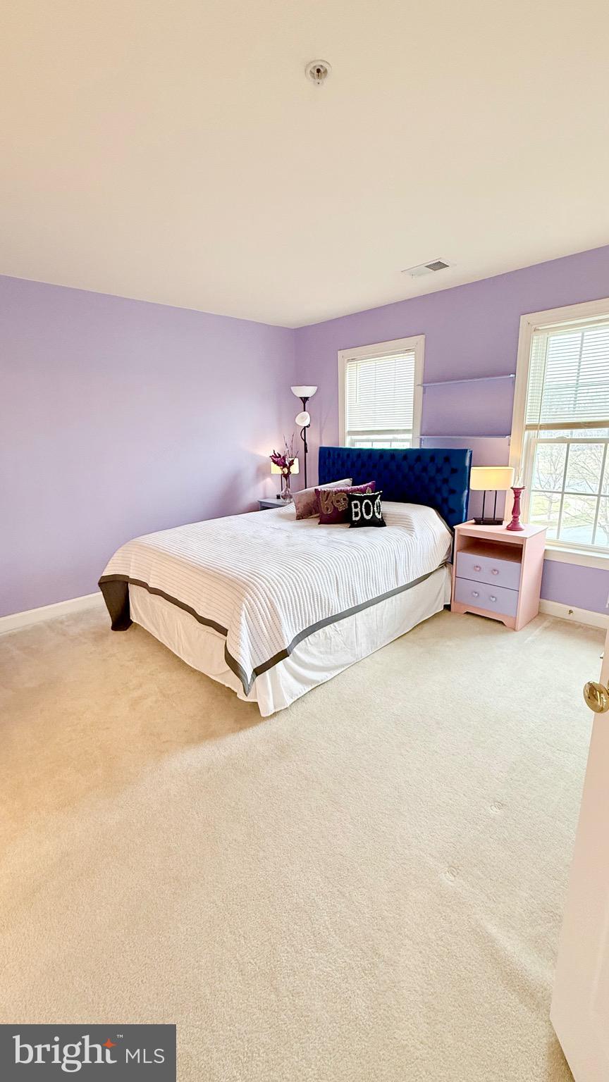 WASHINGTON OVERLOOK - Residential