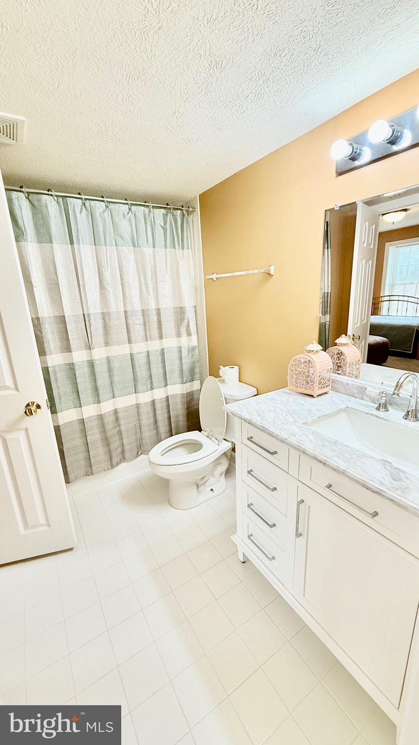 WASHINGTON OVERLOOK - Residential