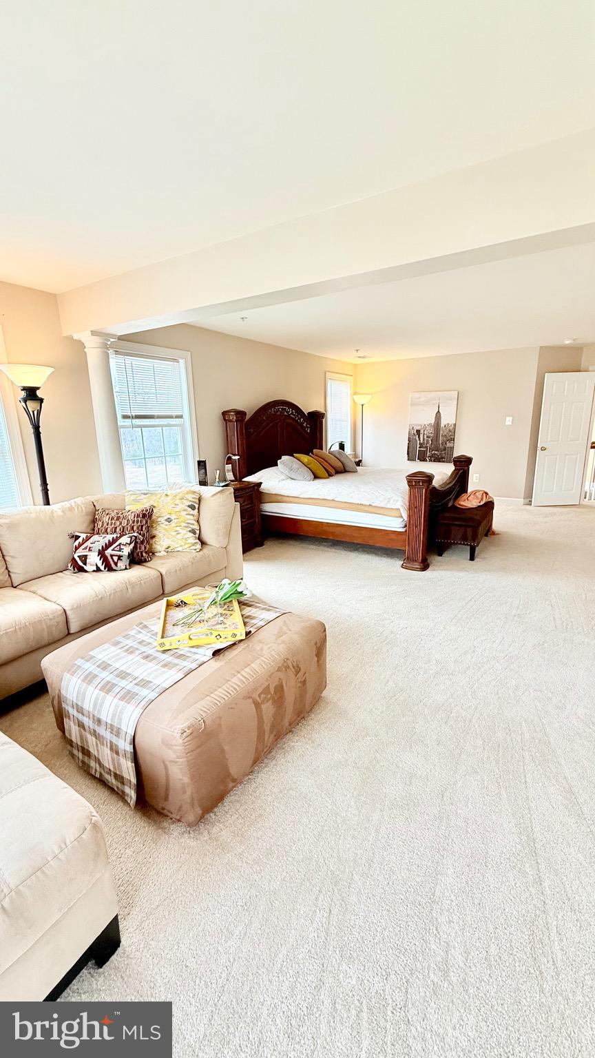 WASHINGTON OVERLOOK - Residential