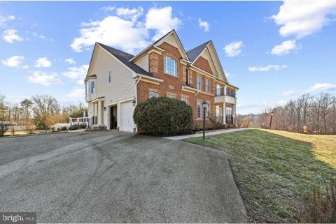 2501 FRIENDSHIP HEIGHTS DRIVE FORT WASHINGTON MD 20744