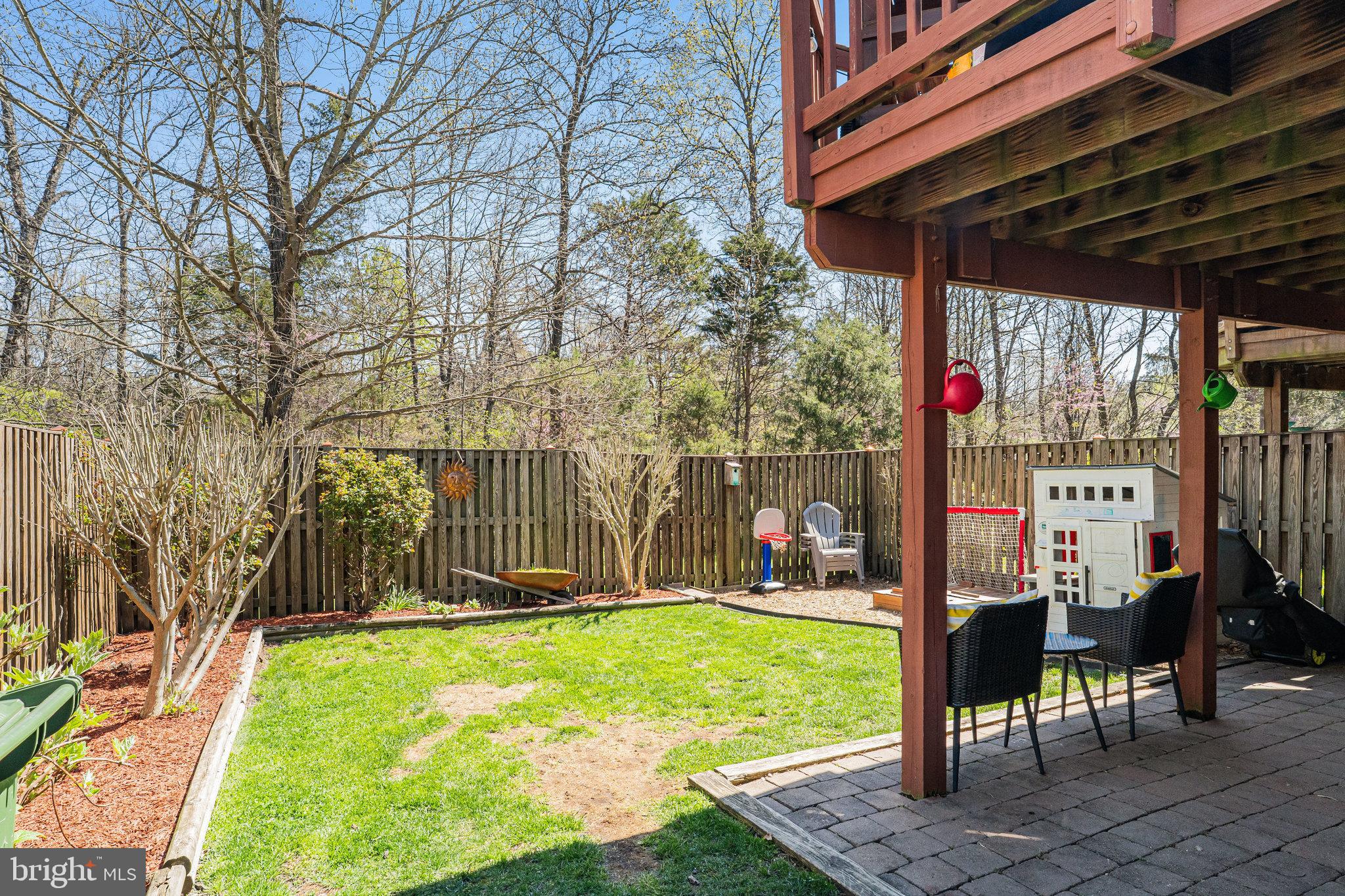 8855 MOAT CROSSING PLACE
