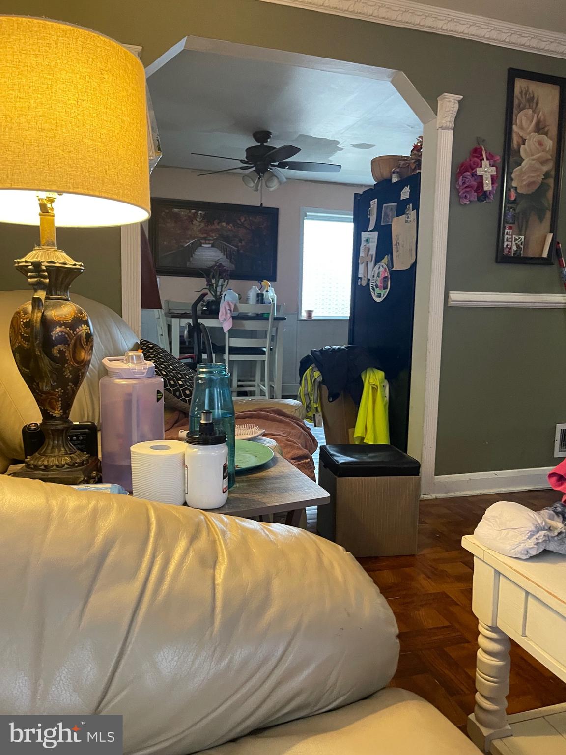 WINDSOR  MILL - Residential