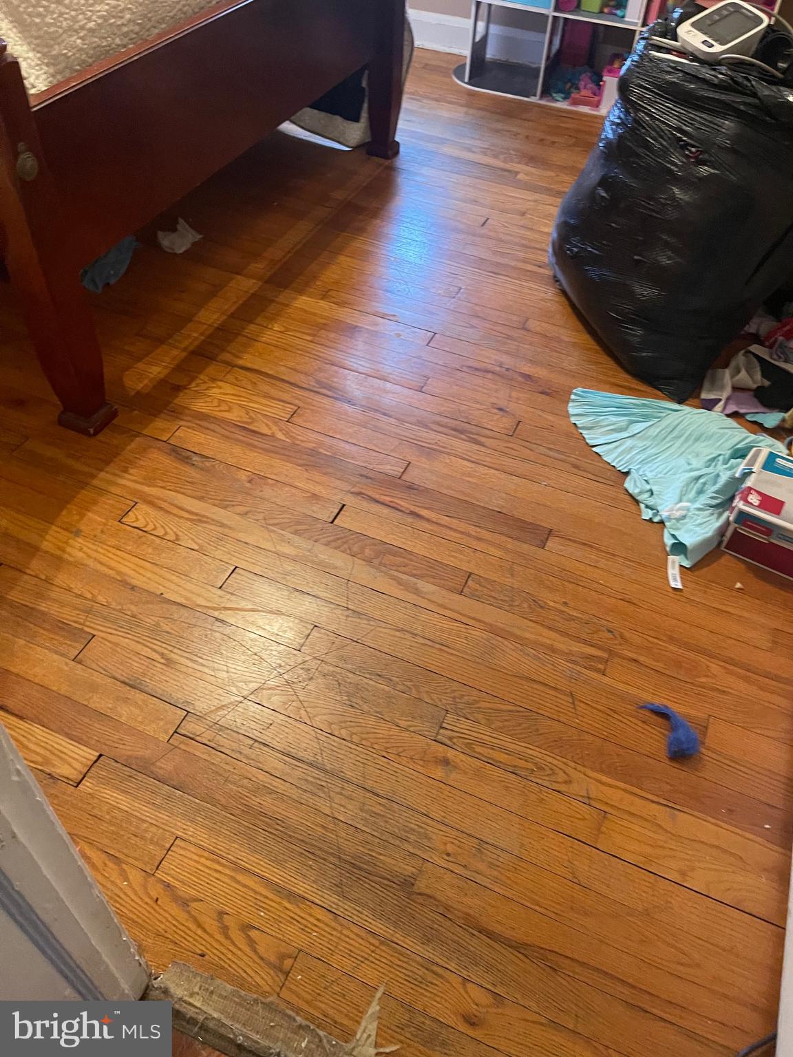 WINDSOR  MILL - Residential