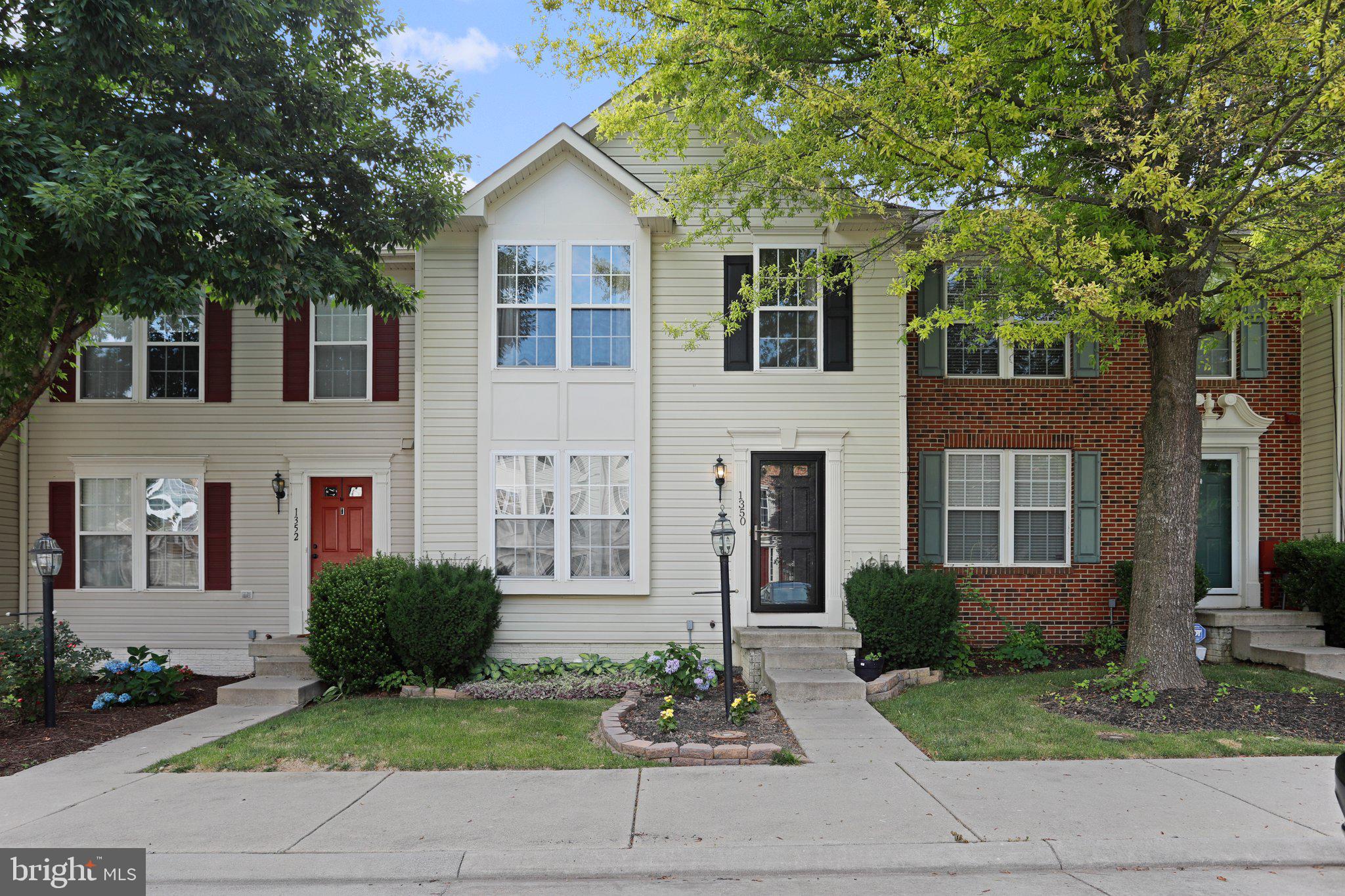 LAKELAND PLACE - Residential