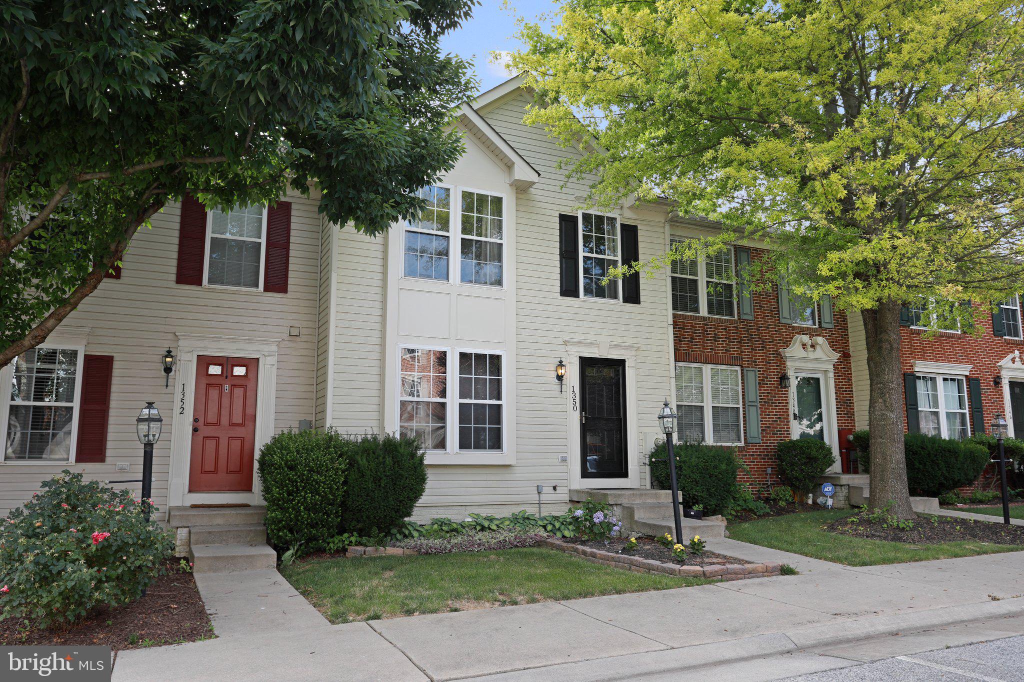 LAKELAND PLACE - Residential