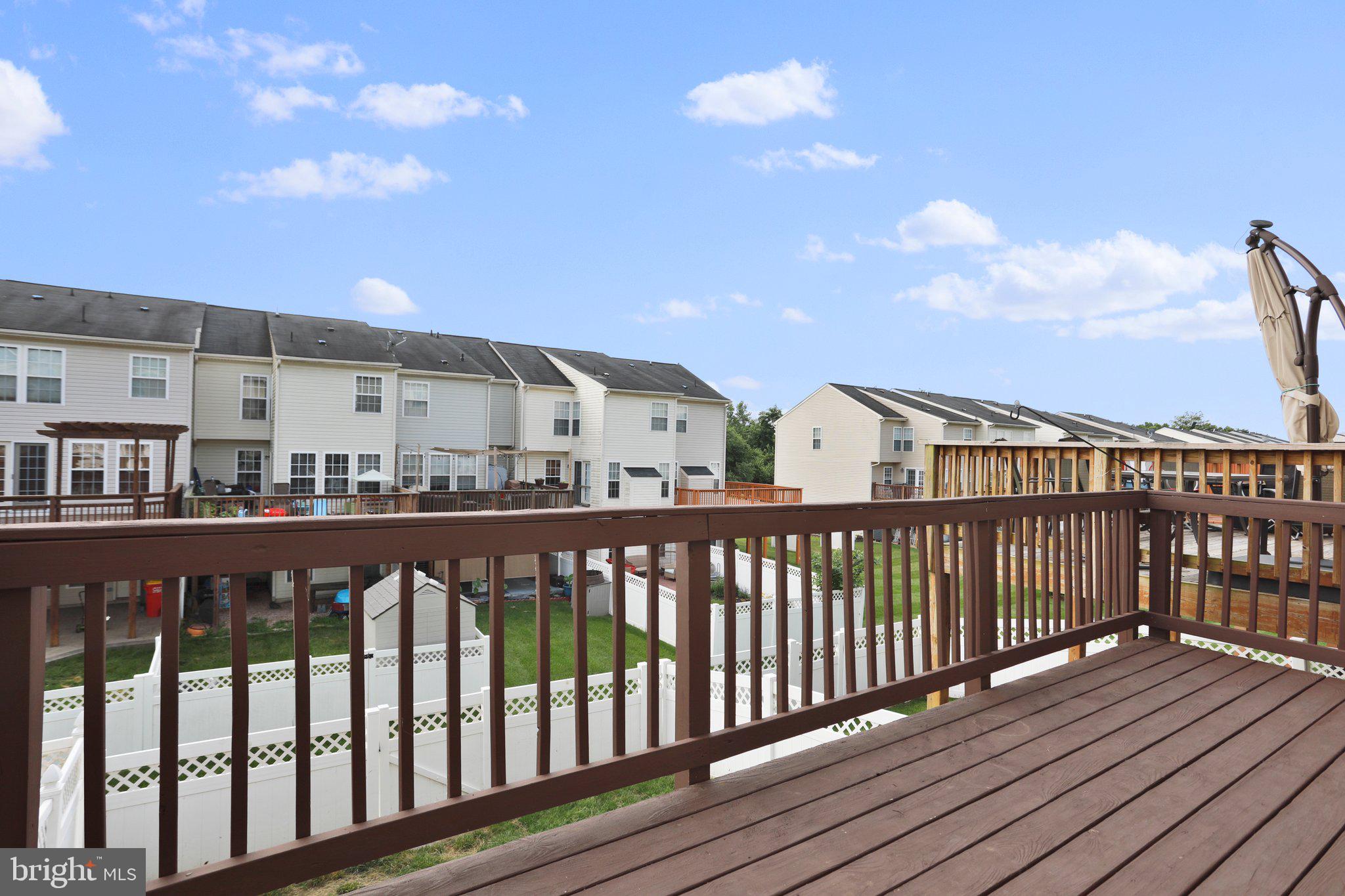 LAKELAND PLACE - Residential