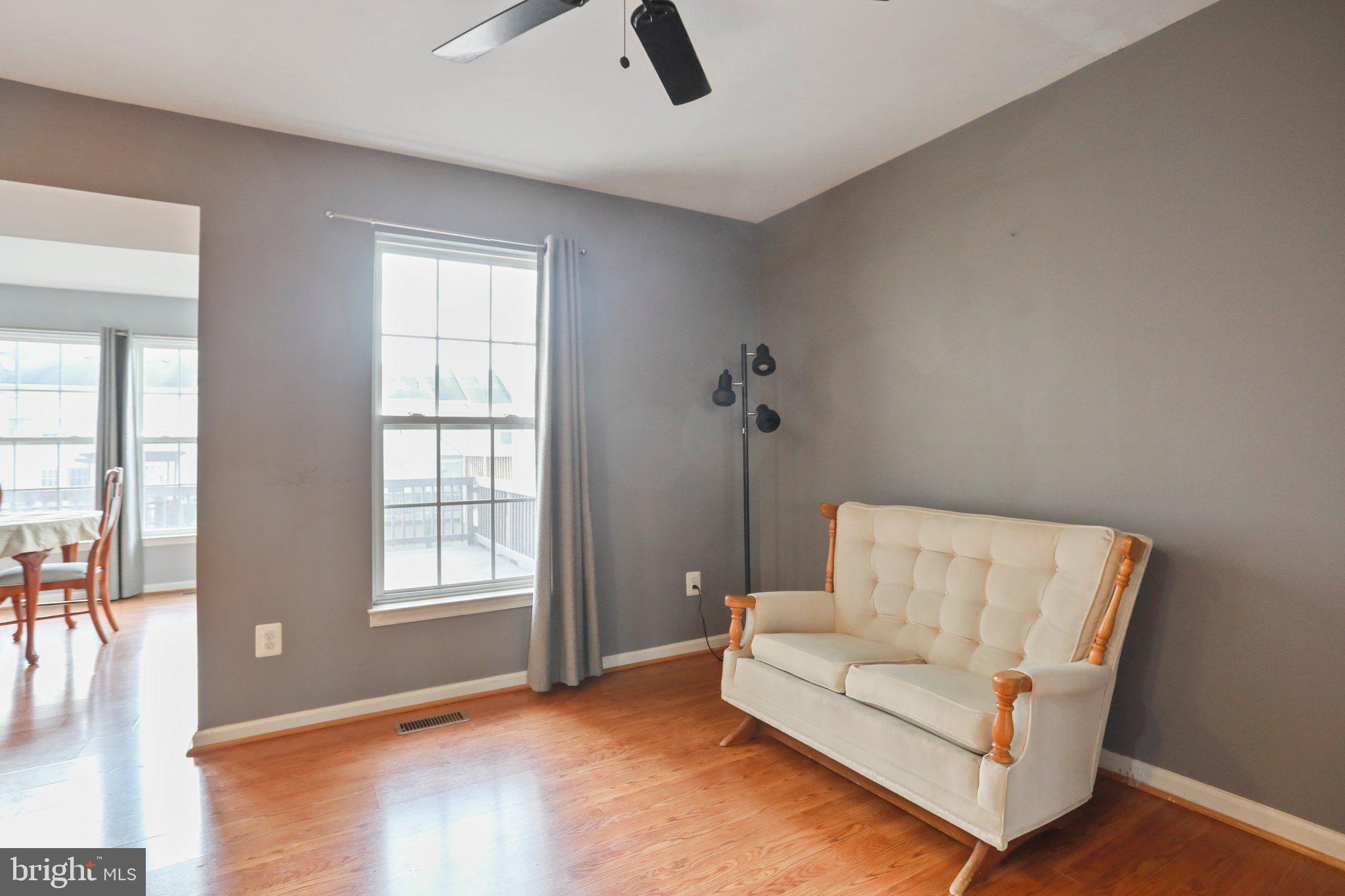 LAKELAND PLACE - Residential