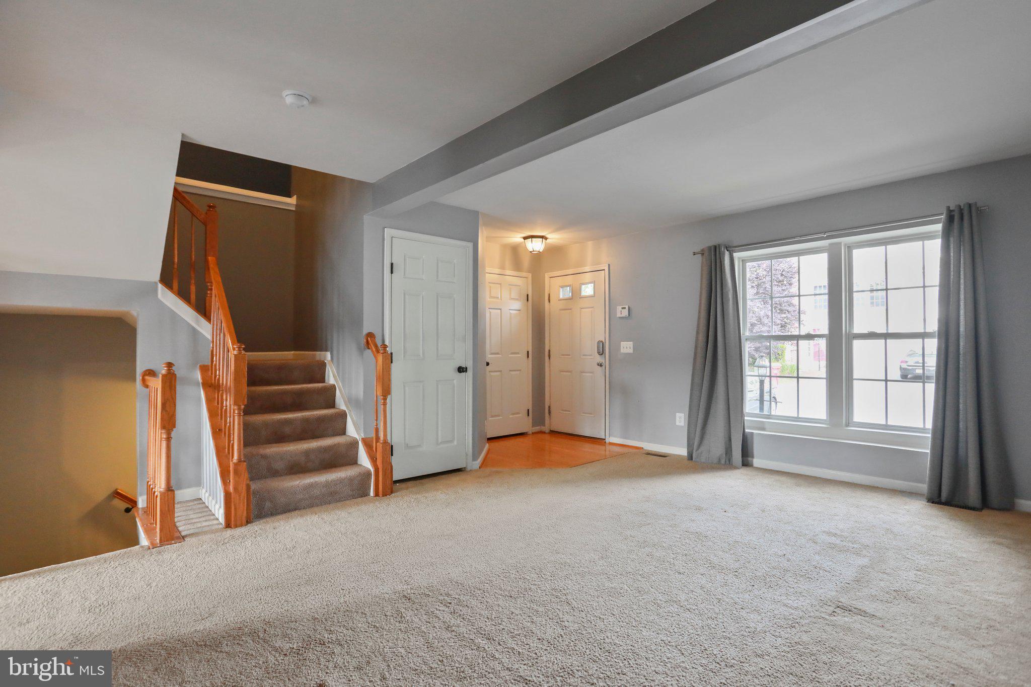 LAKELAND PLACE - Residential