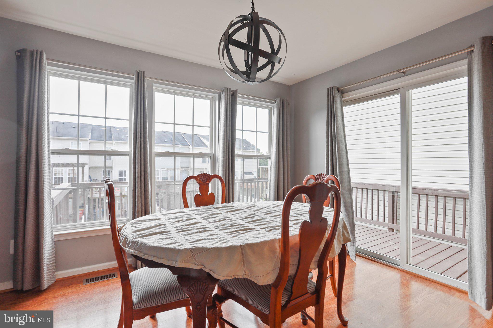 LAKELAND PLACE - Residential