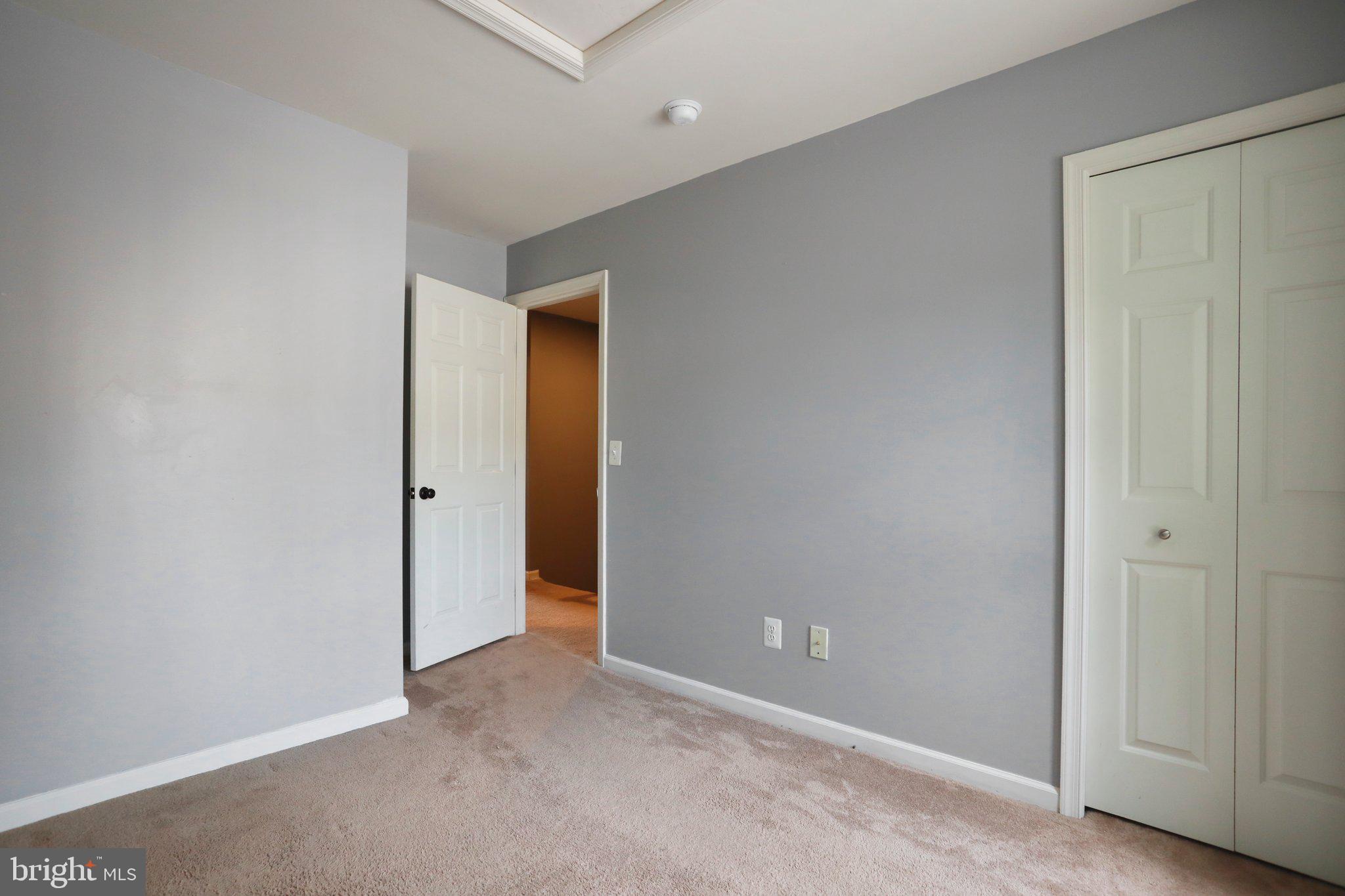 LAKELAND PLACE - Residential