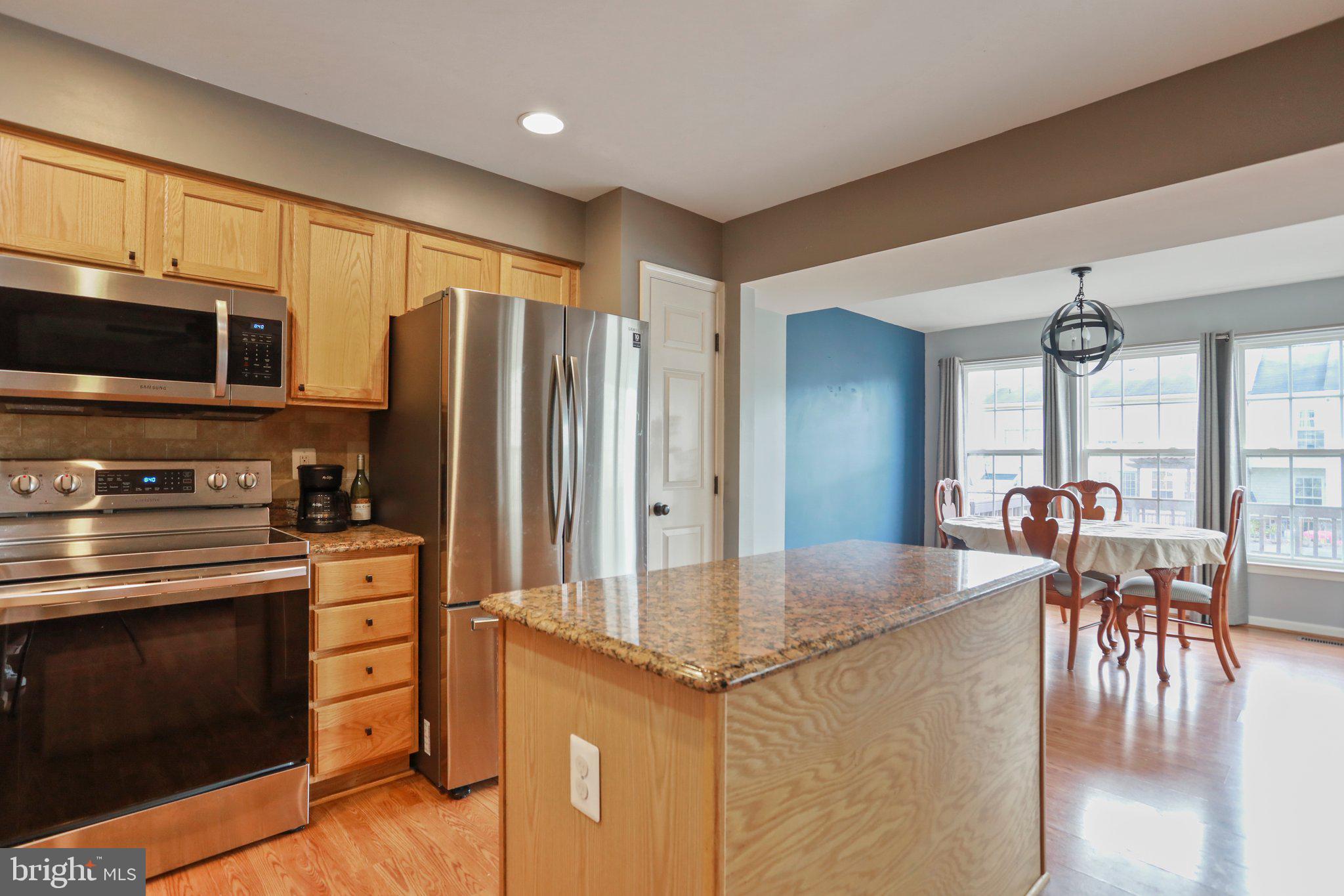 LAKELAND PLACE - Residential