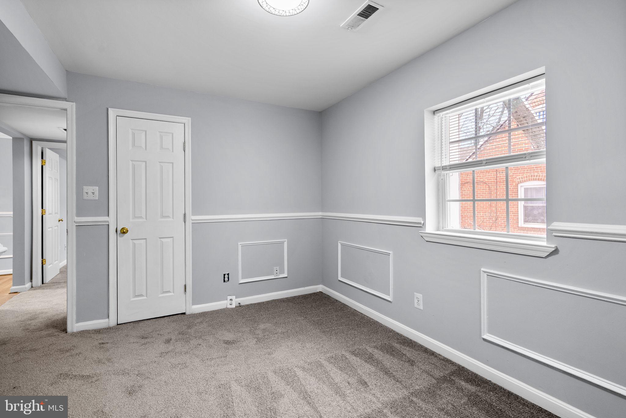 SEAT PLEASANT - Residential