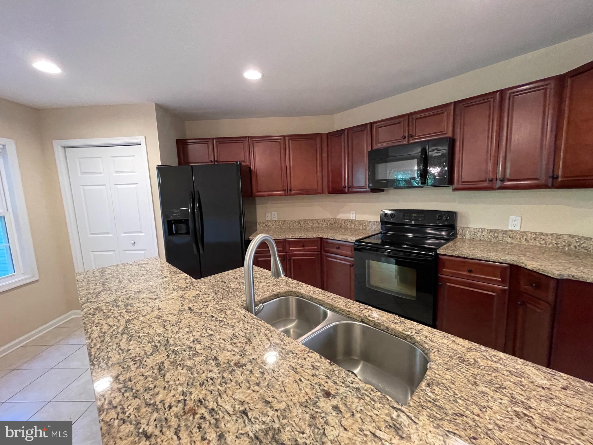 BELLS RUN - Residential Lease