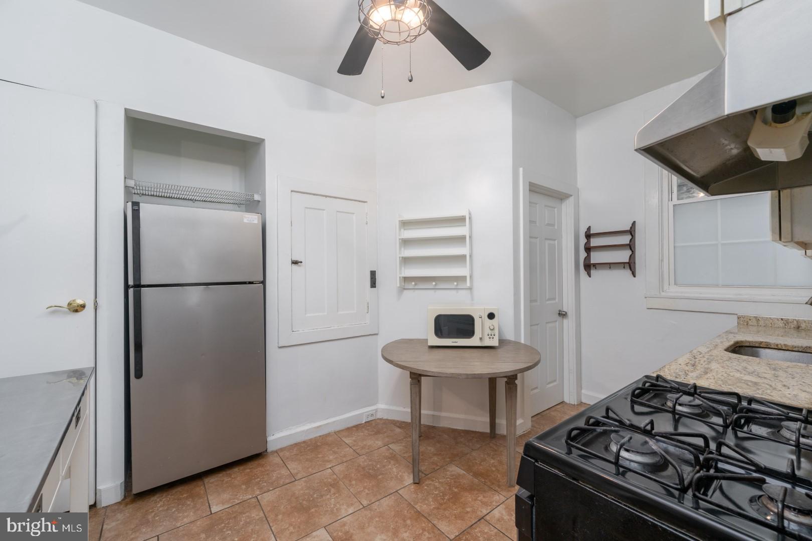 TUSCANY-CANTERBURY - Residential