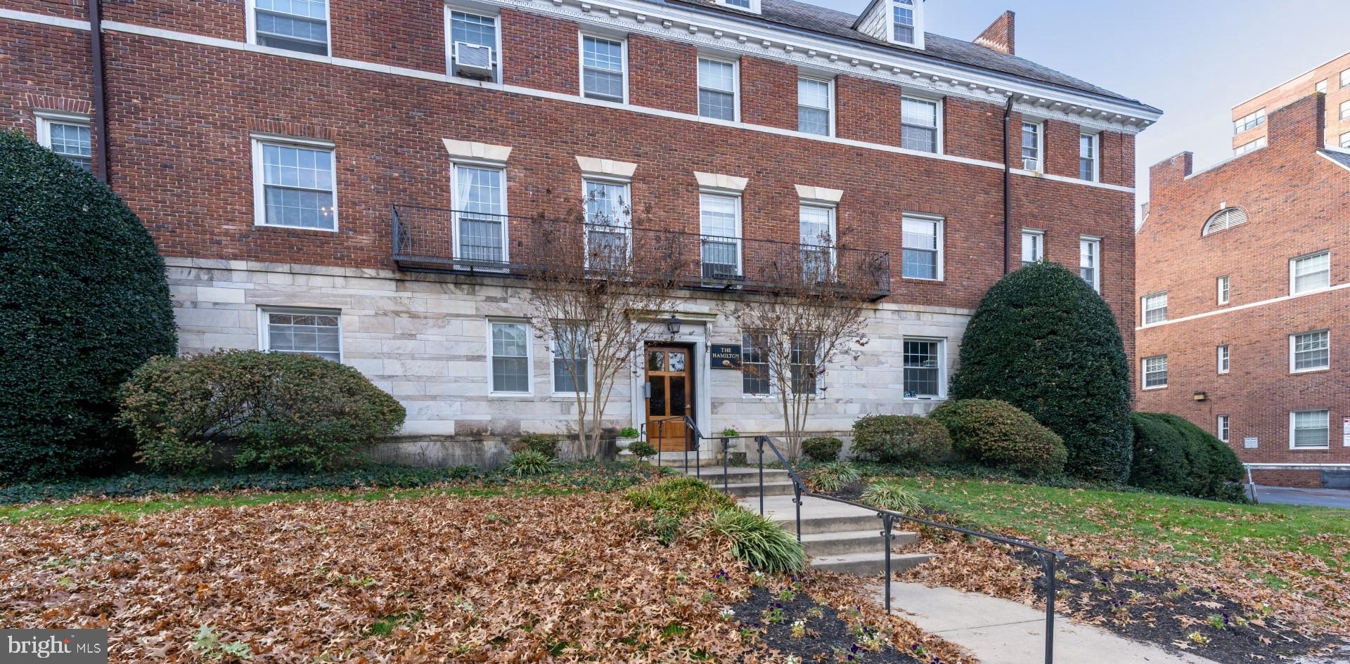 TUSCANY-CANTERBURY - Residential