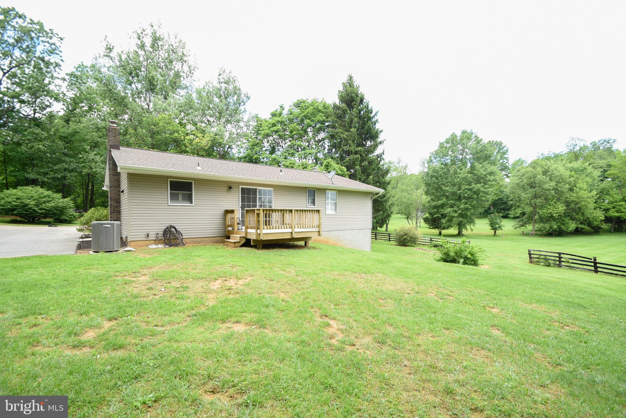 2511 BRADDOCK ROAD