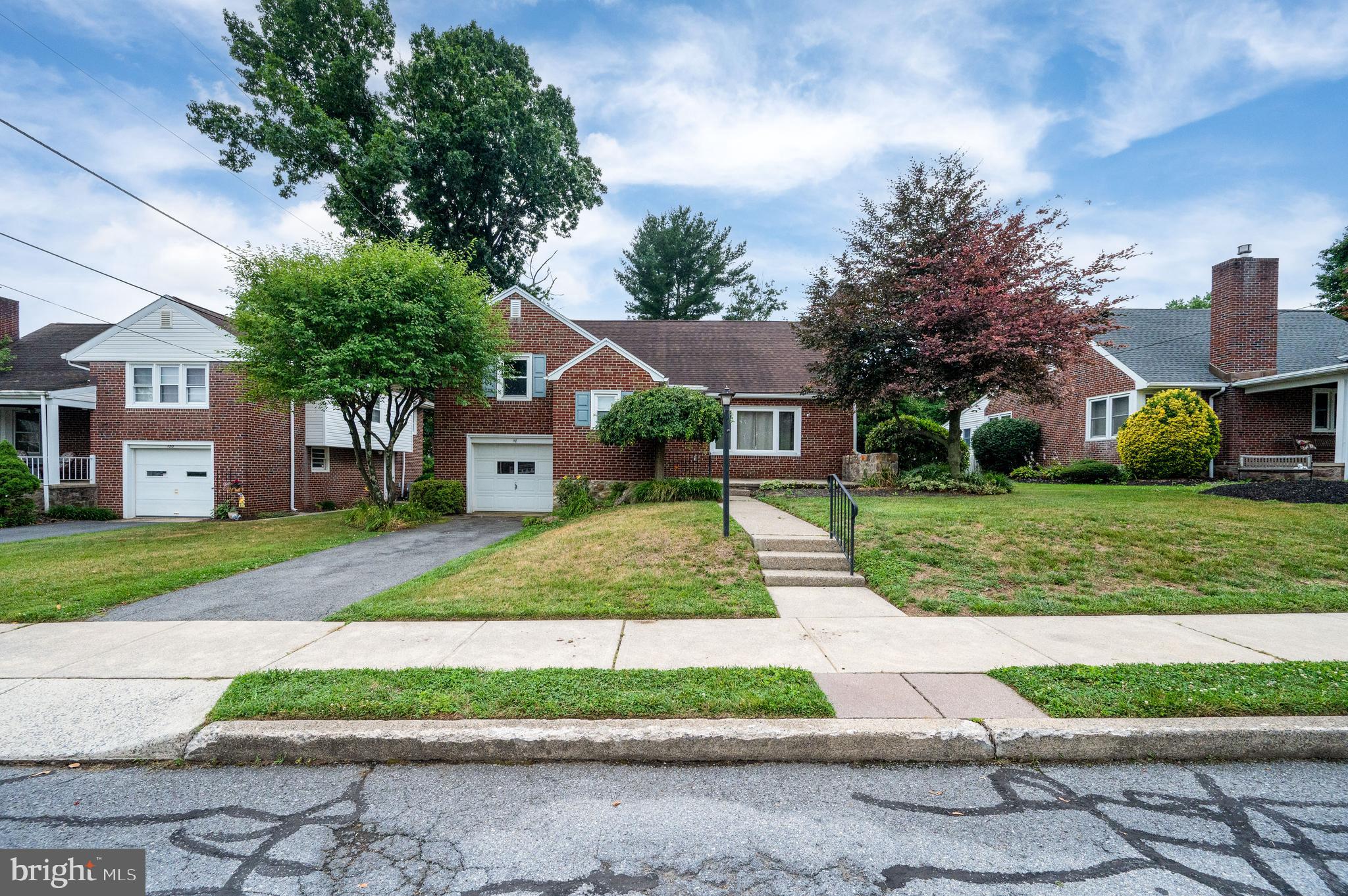 118 EMERALD AVENUE
