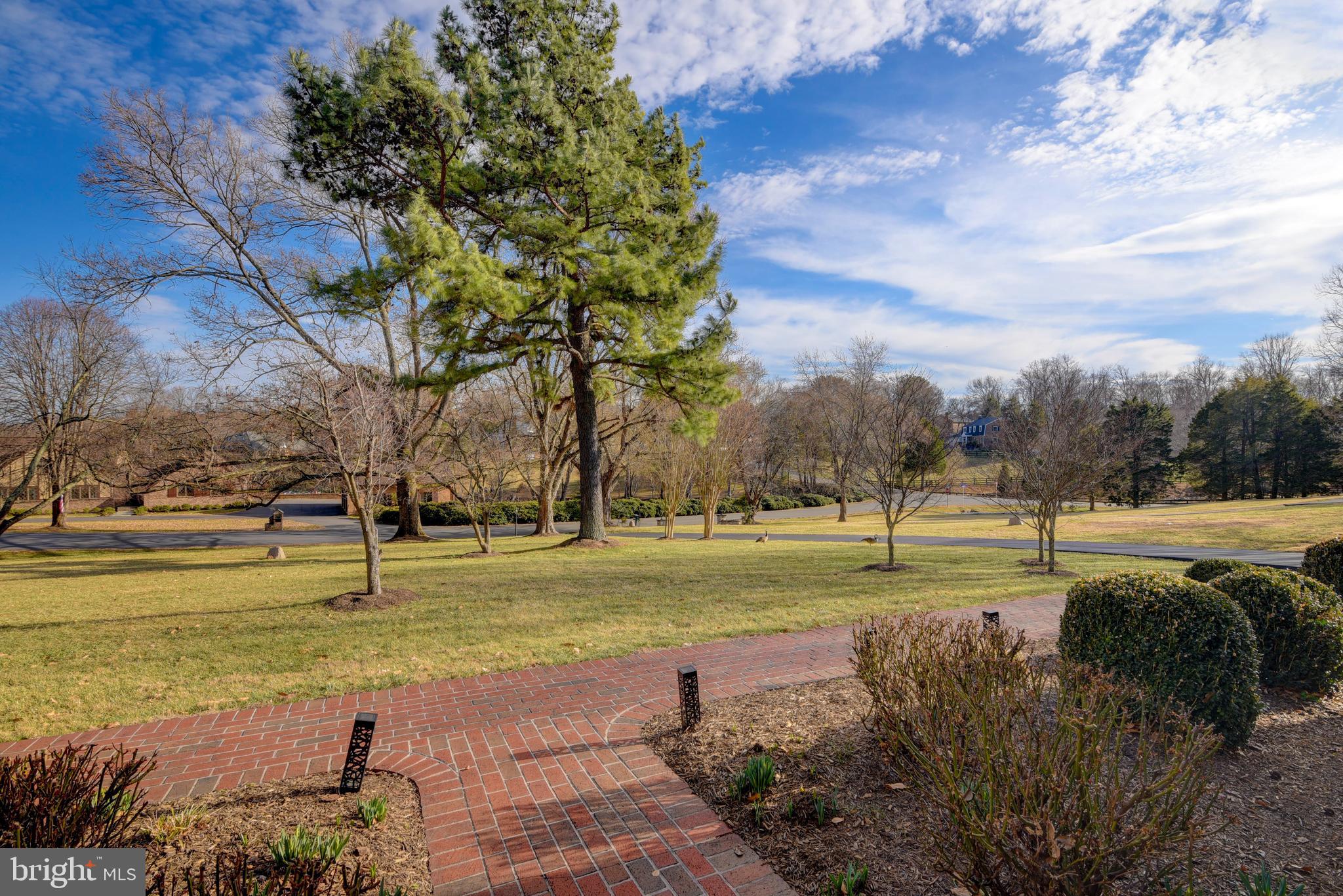 FOX LAKE - Residential