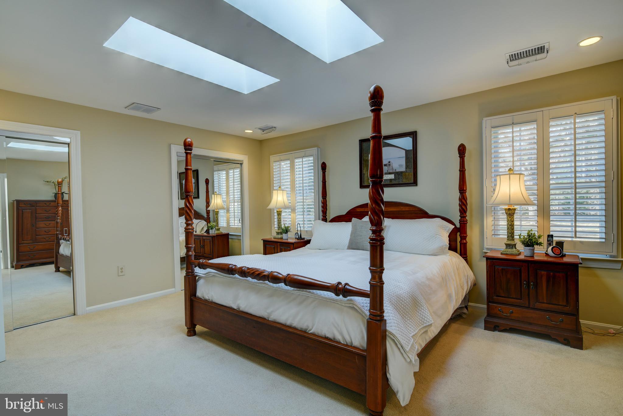 FOX LAKE - Residential