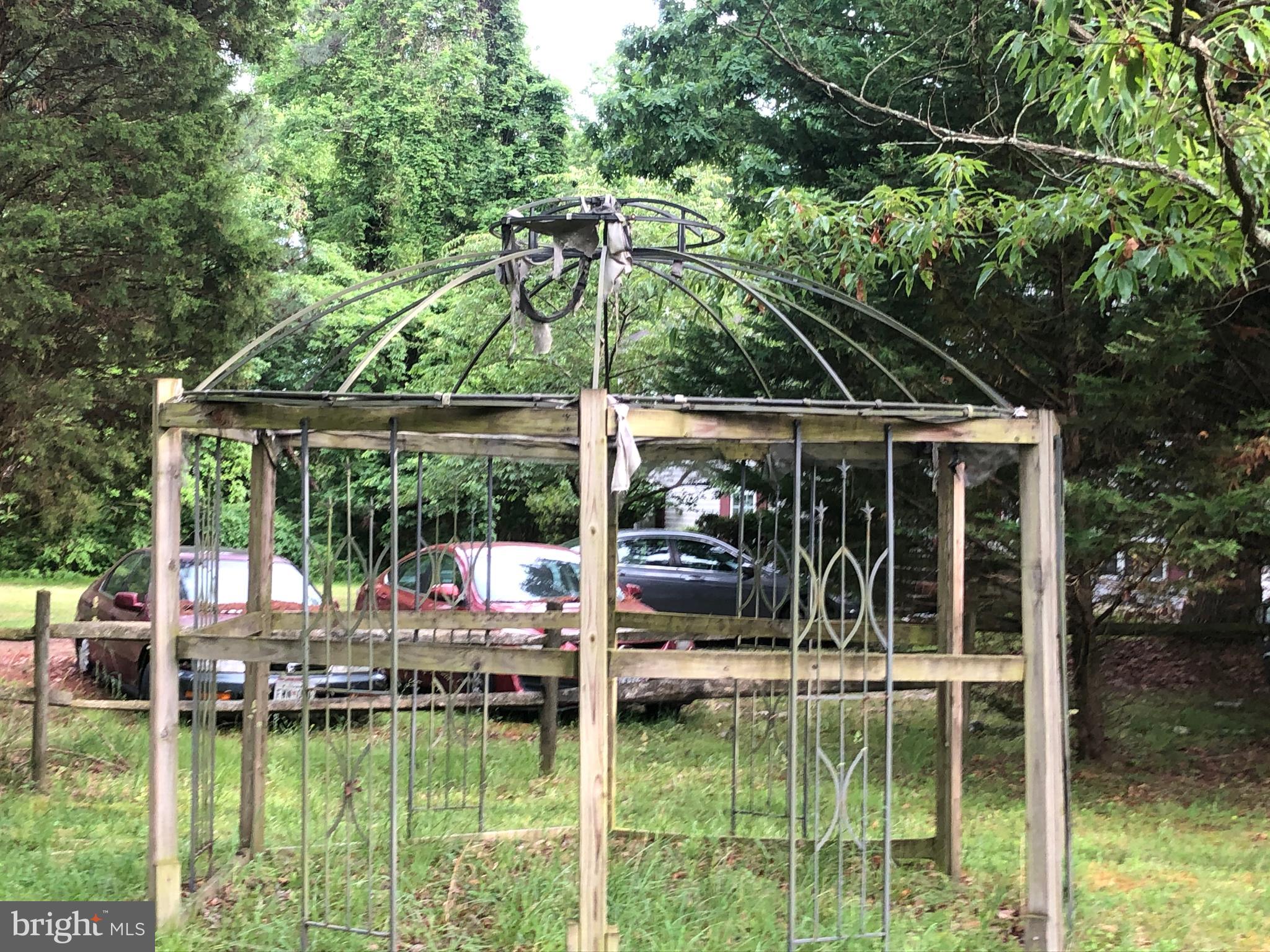 TOWNSEND - Residential