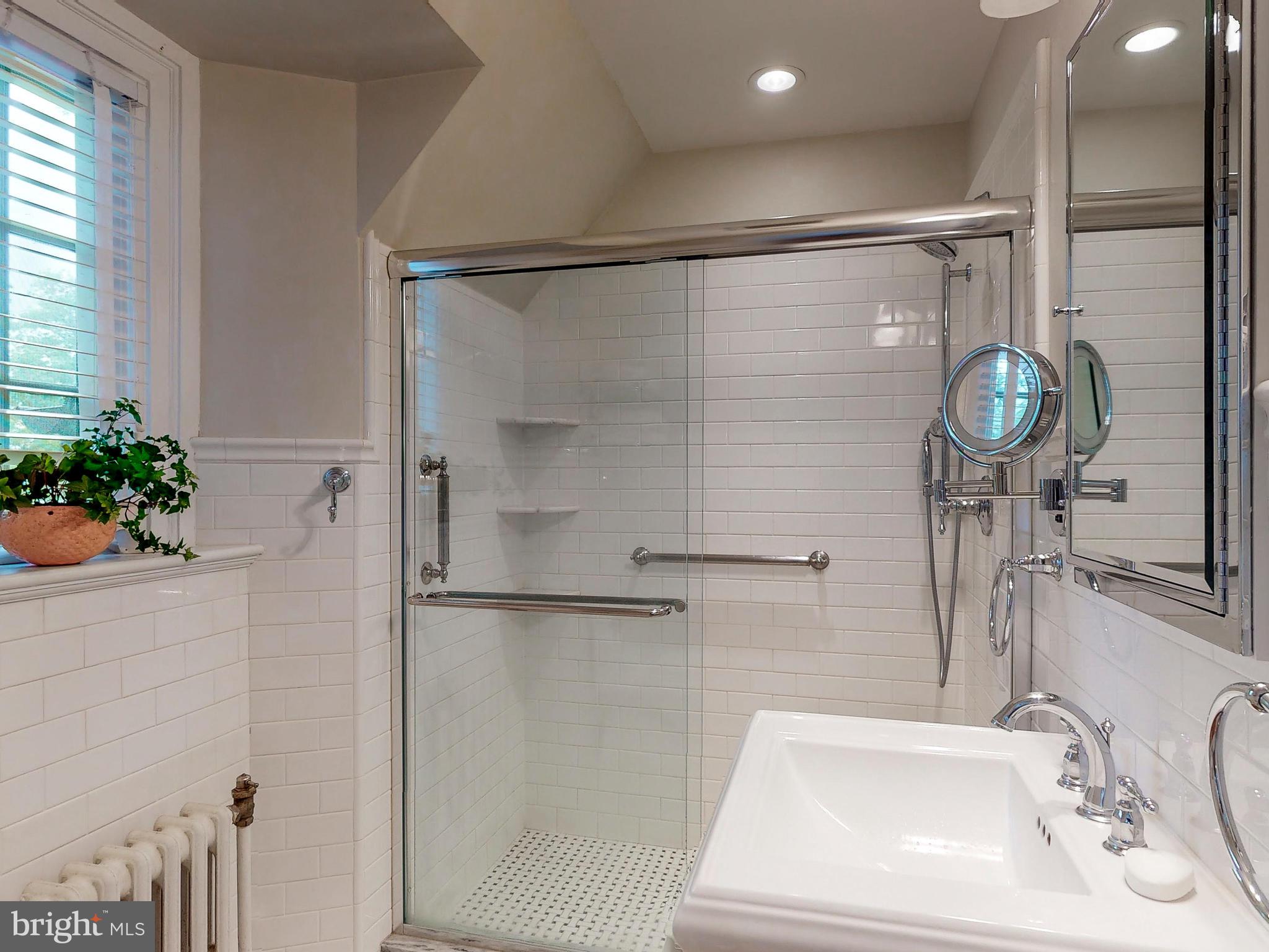 GREATER HOMELAND HISTORIC DISTRICT - Residential