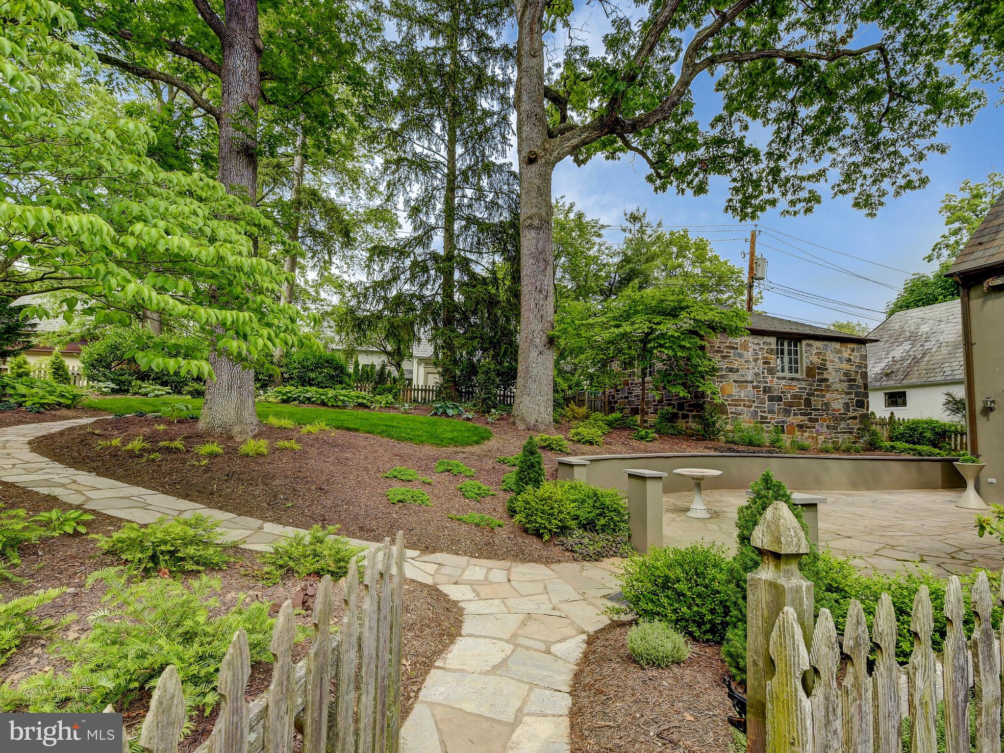 GREATER HOMELAND HISTORIC DISTRICT - Residential