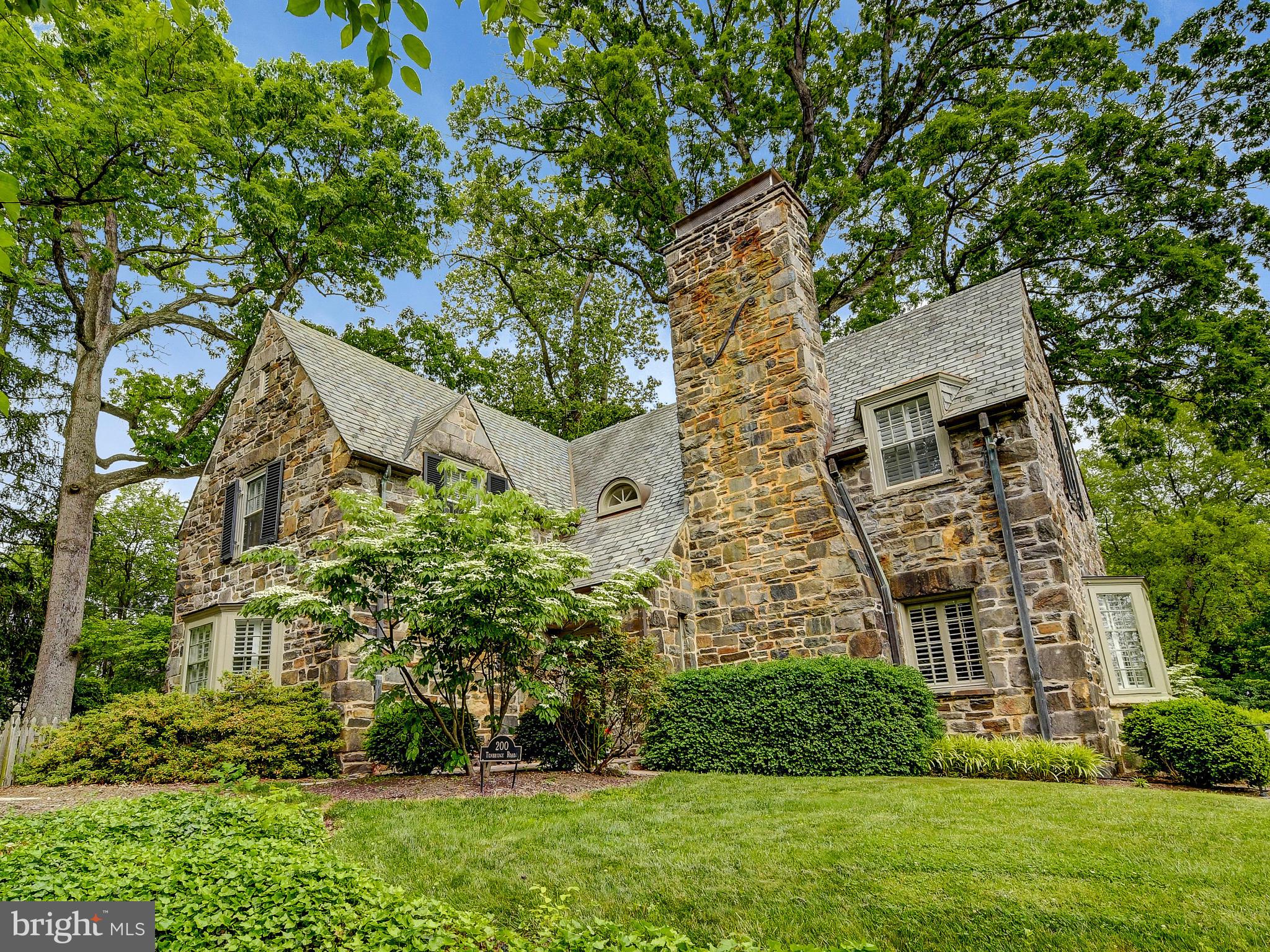 GREATER HOMELAND HISTORIC DISTRICT - Residential