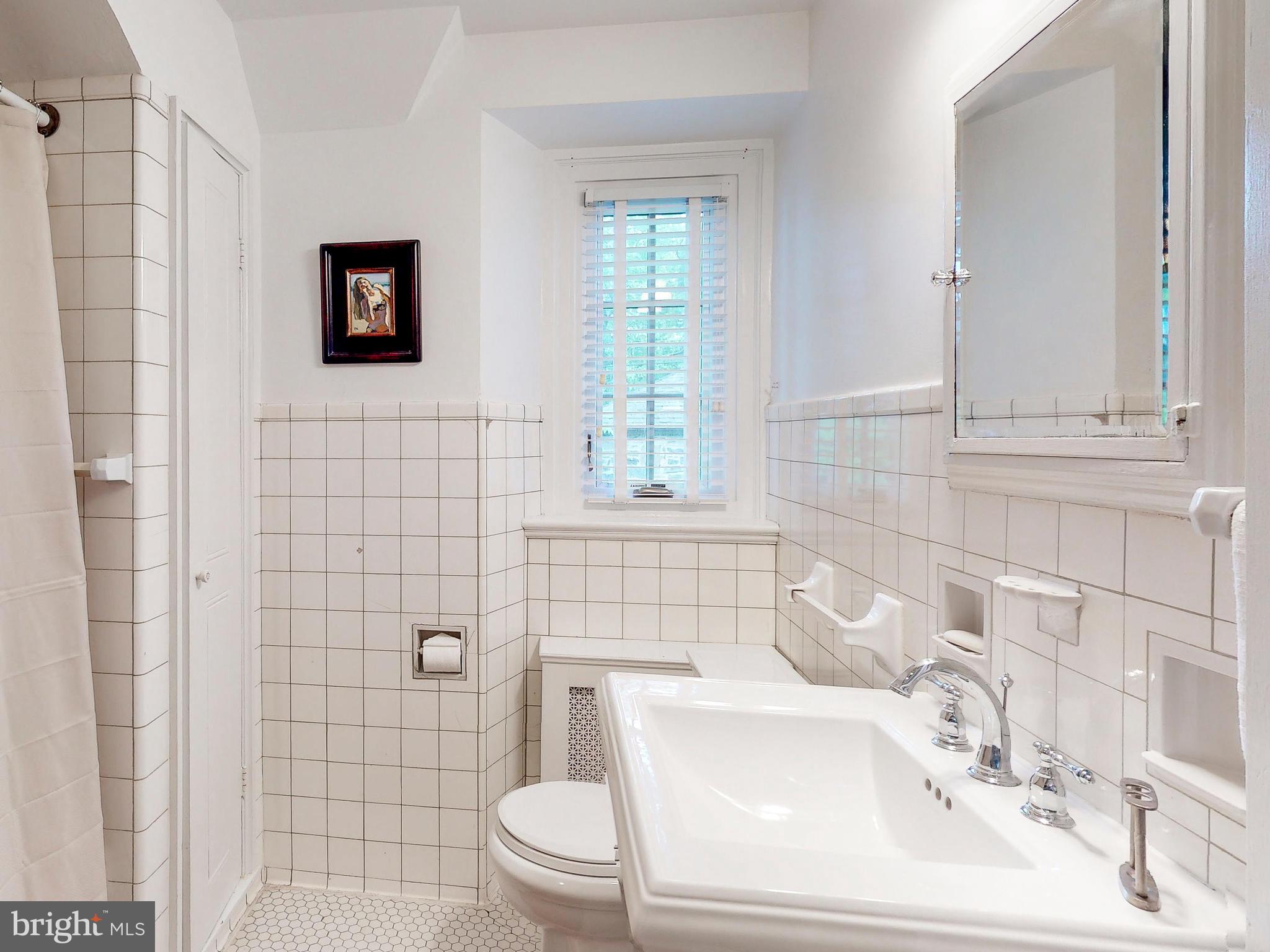 GREATER HOMELAND HISTORIC DISTRICT - Residential