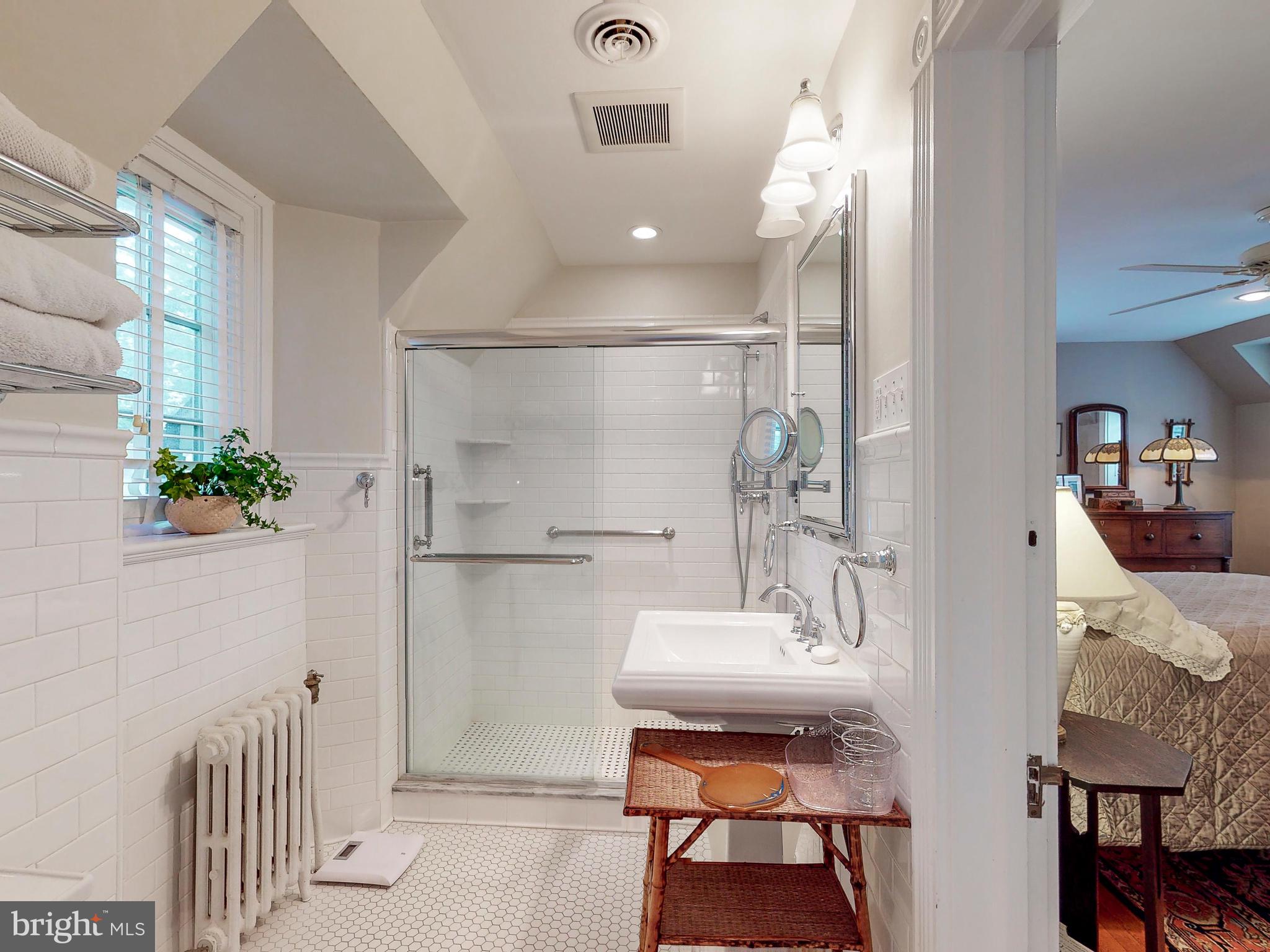 GREATER HOMELAND HISTORIC DISTRICT - Residential