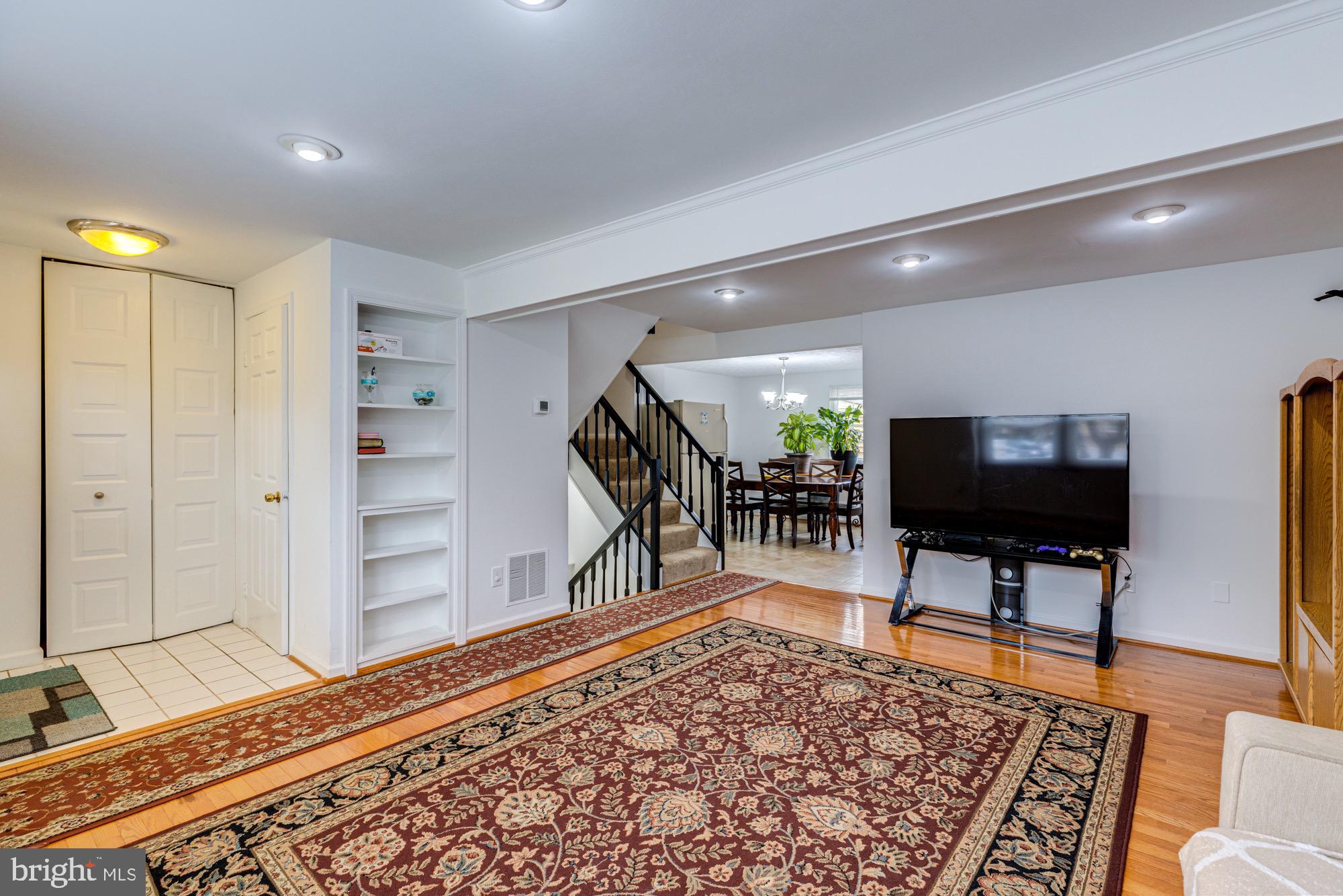 BRENTLEIGH - Residential