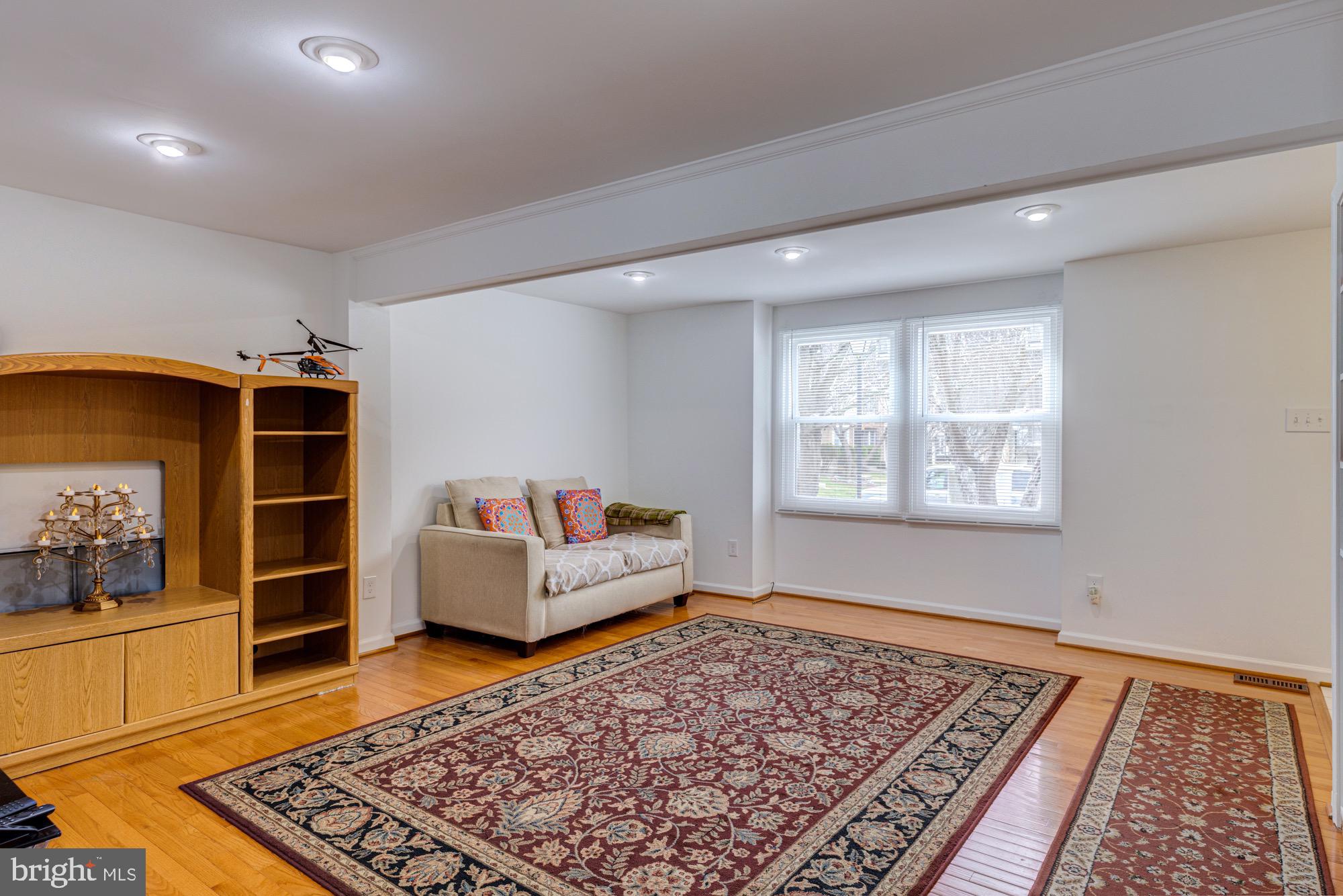 BRENTLEIGH - Residential