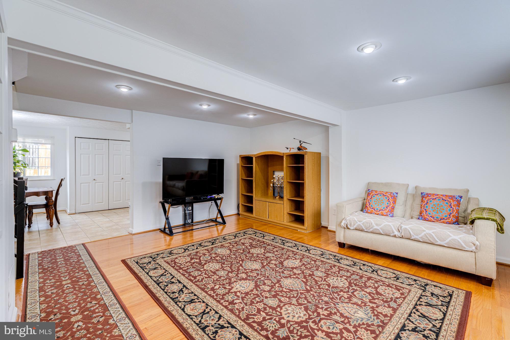 BRENTLEIGH - Residential