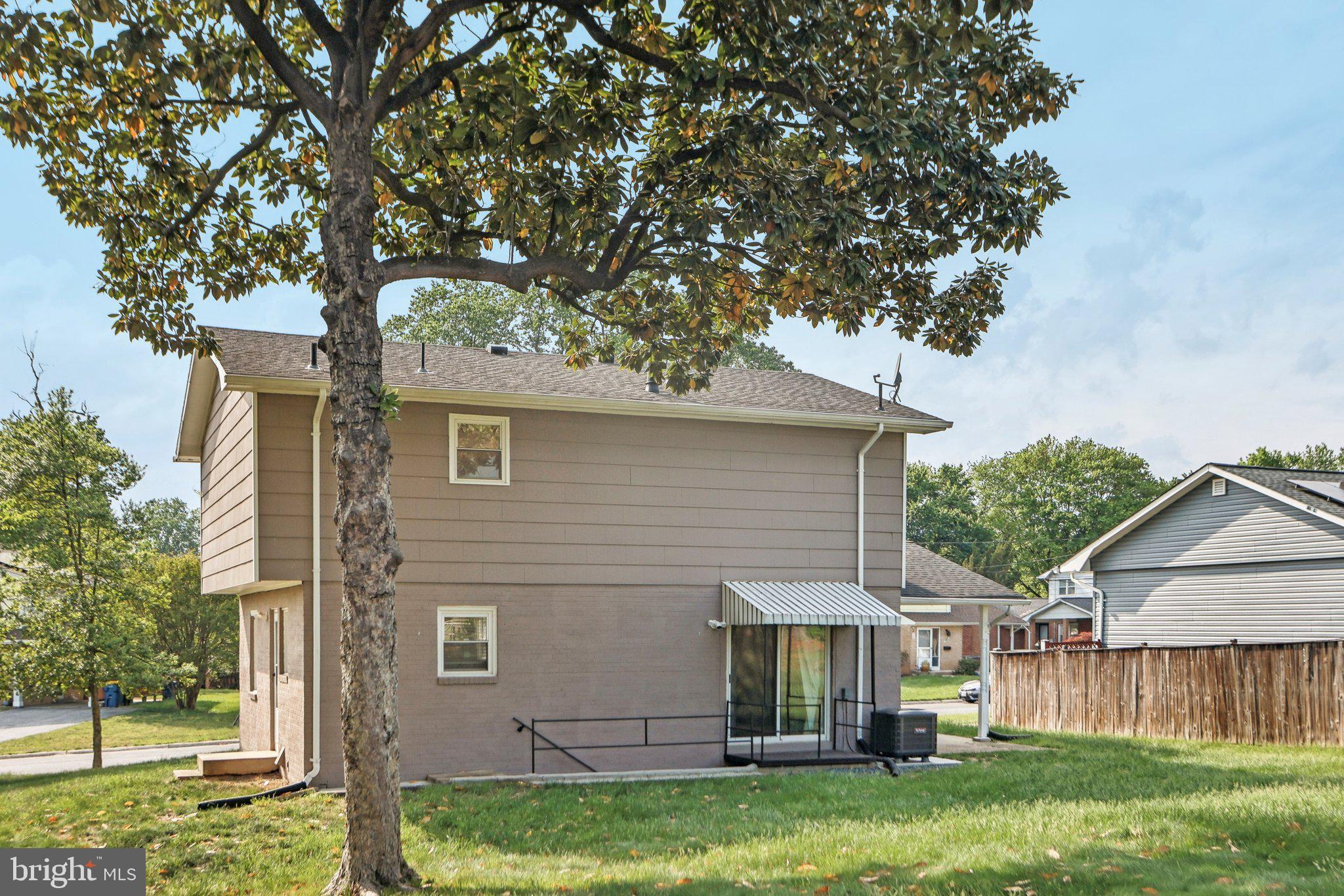 TYROL ESTATES - Residential