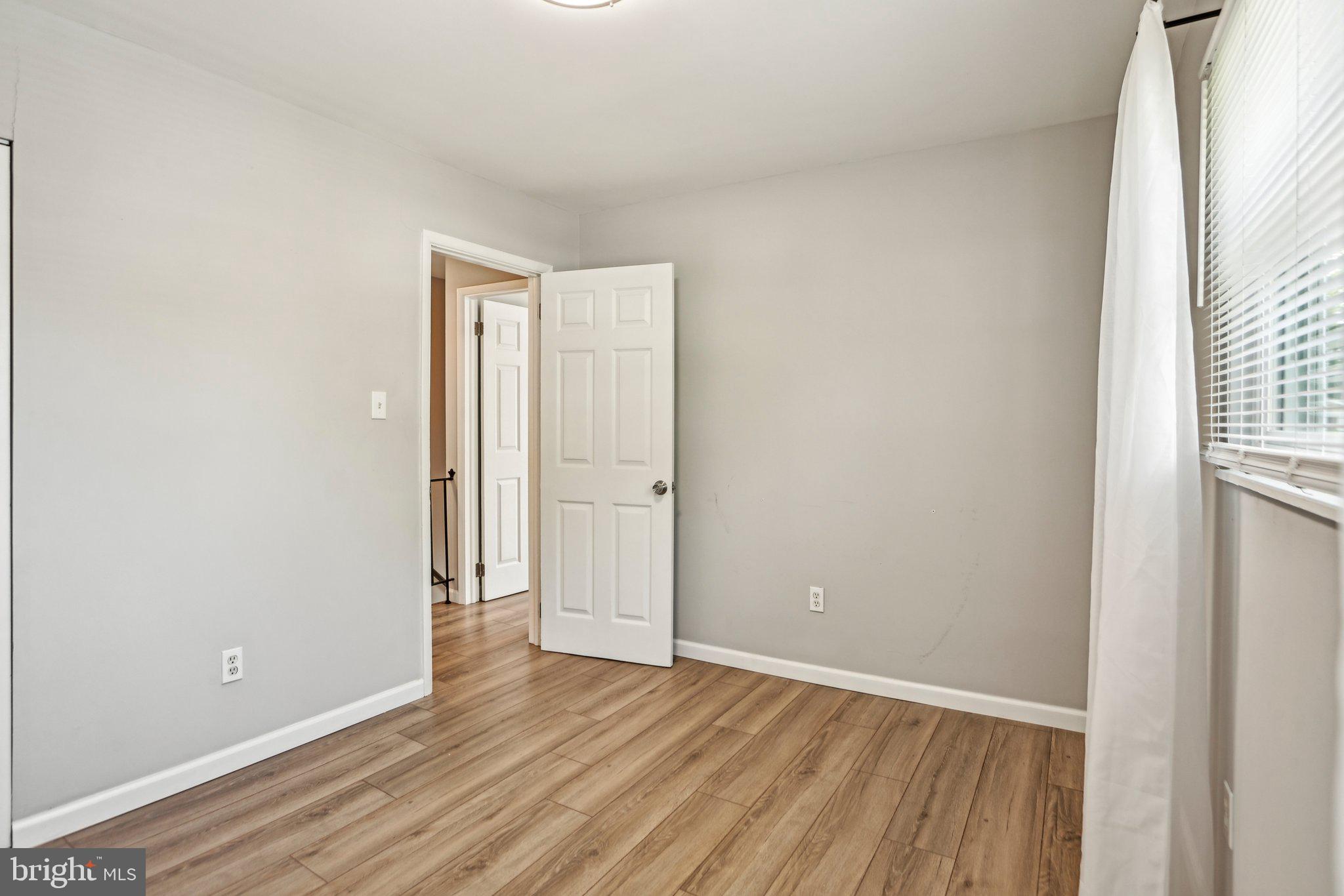 TYROL ESTATES - Residential