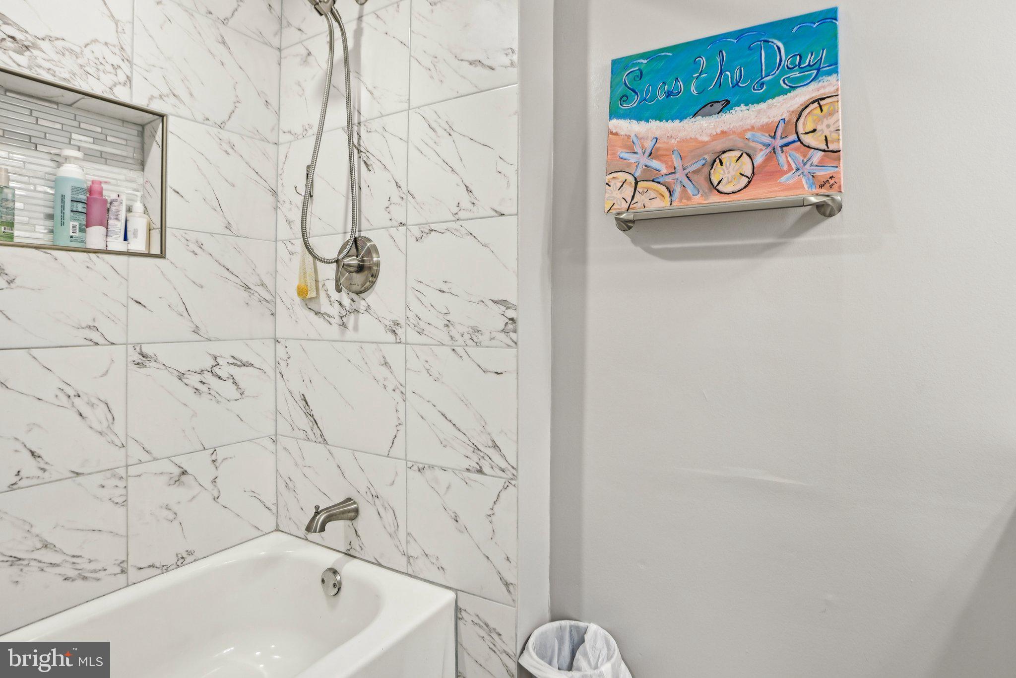 TYROL ESTATES - Residential