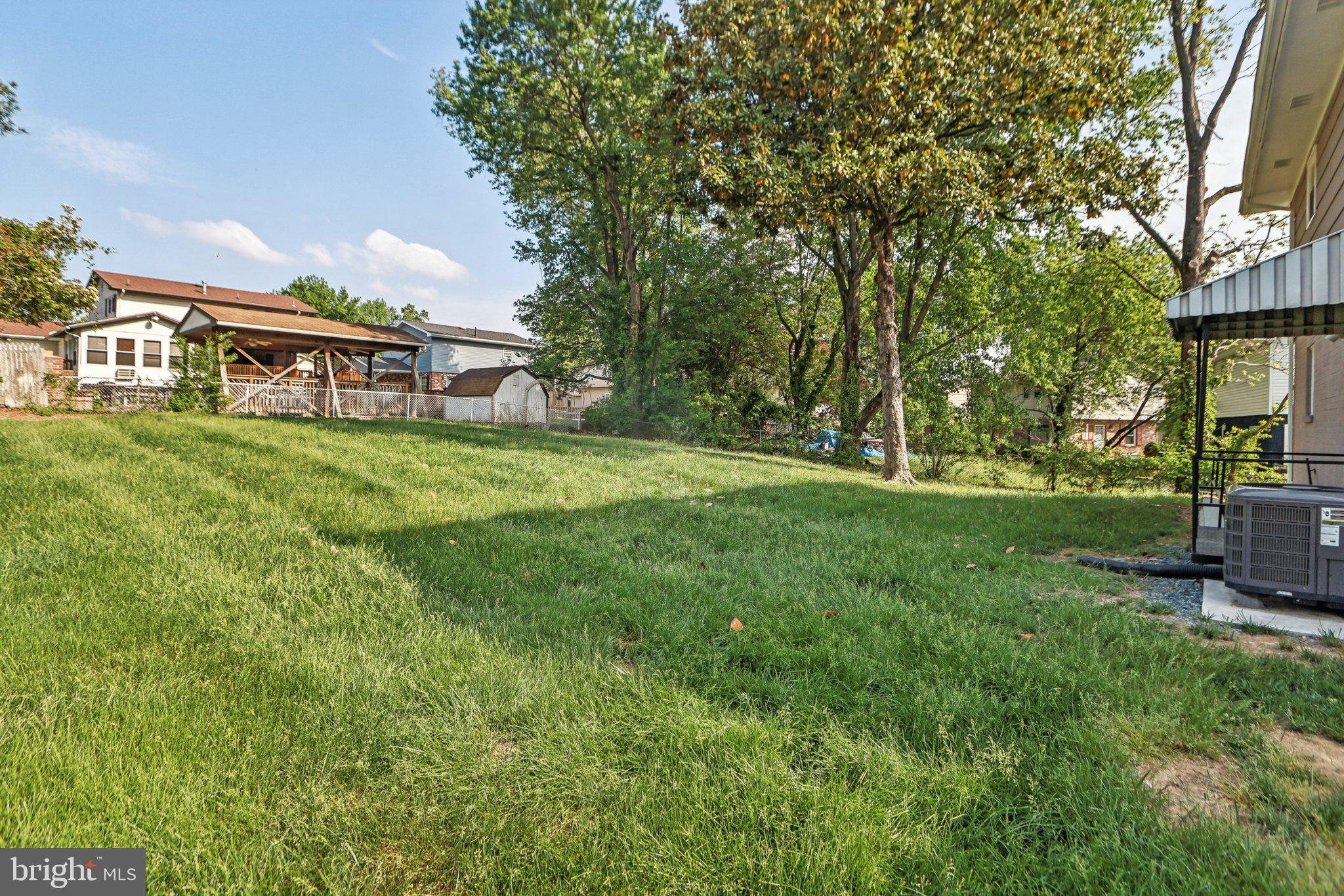 TYROL ESTATES - Residential